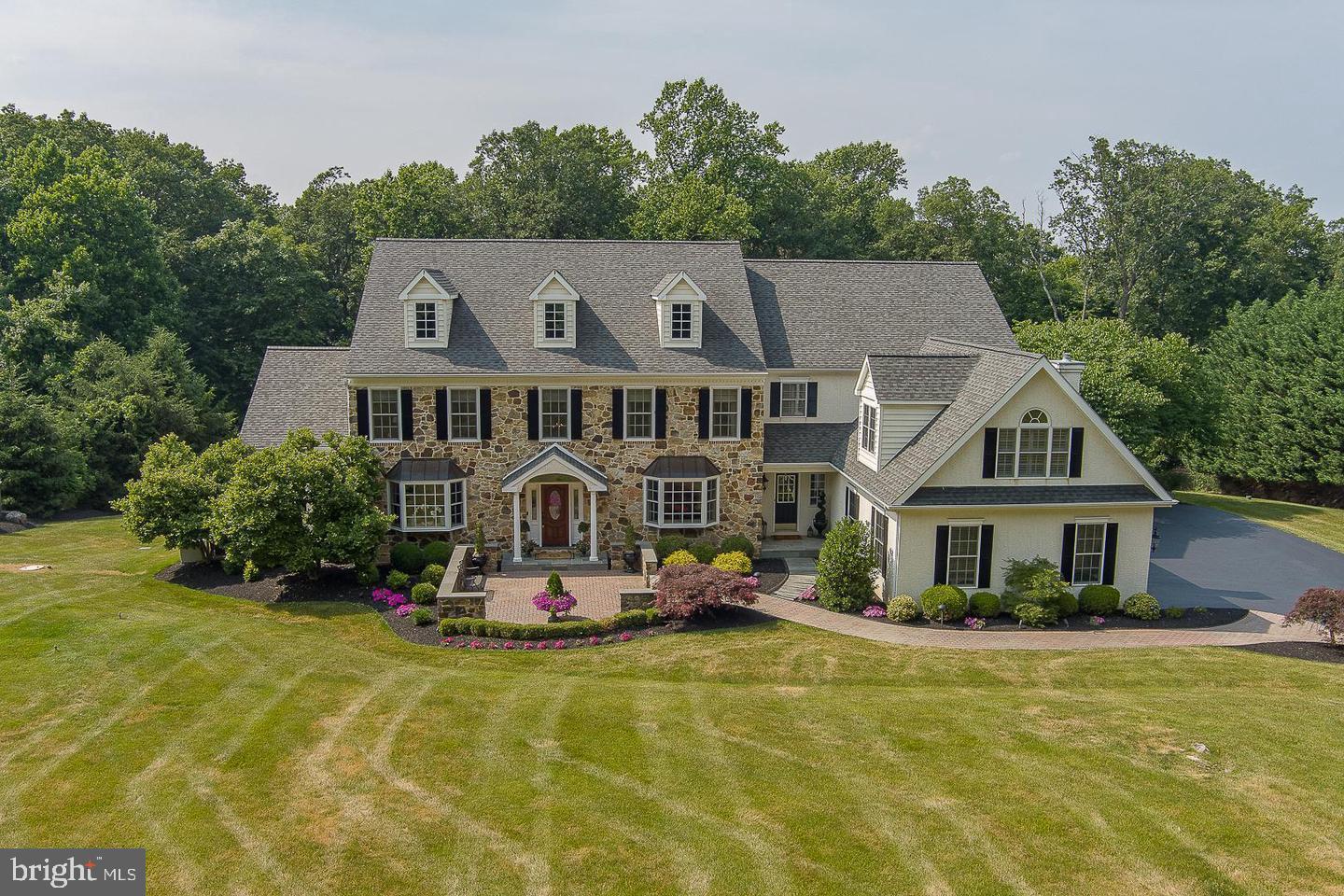 BLACKBERRY HILL - Residential