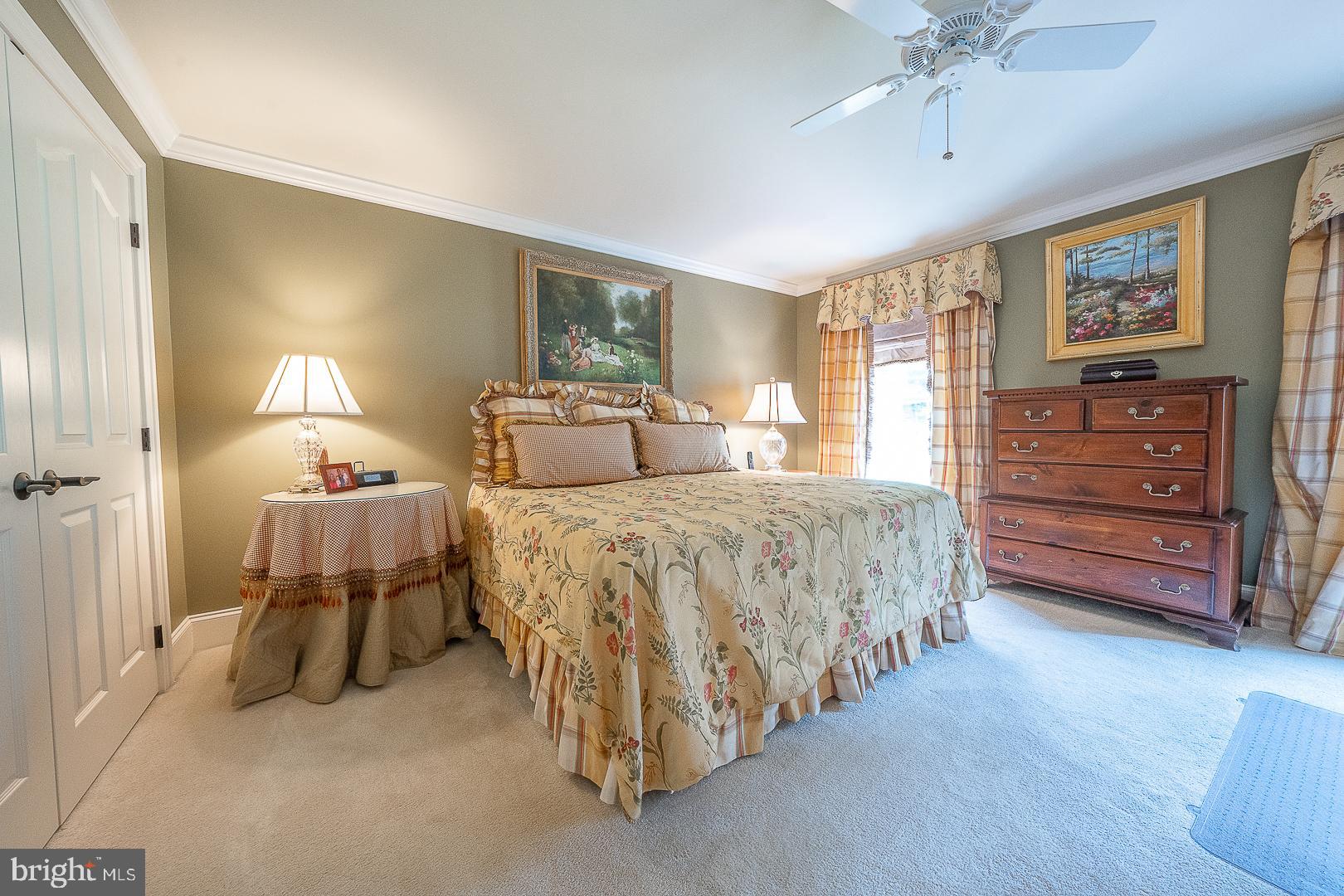 BLACKBERRY HILL - Residential