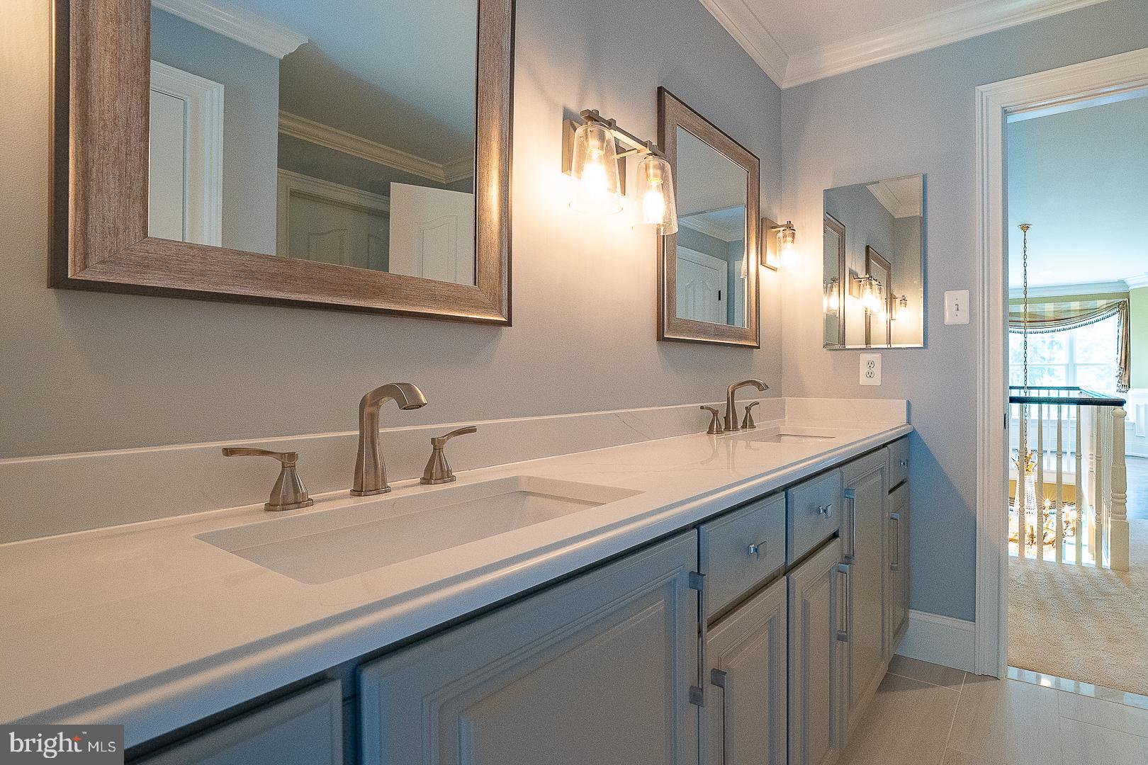 BLACKBERRY HILL - Residential