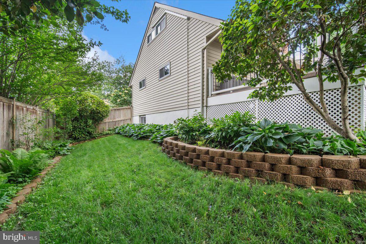 HUNGERFORD - Residential