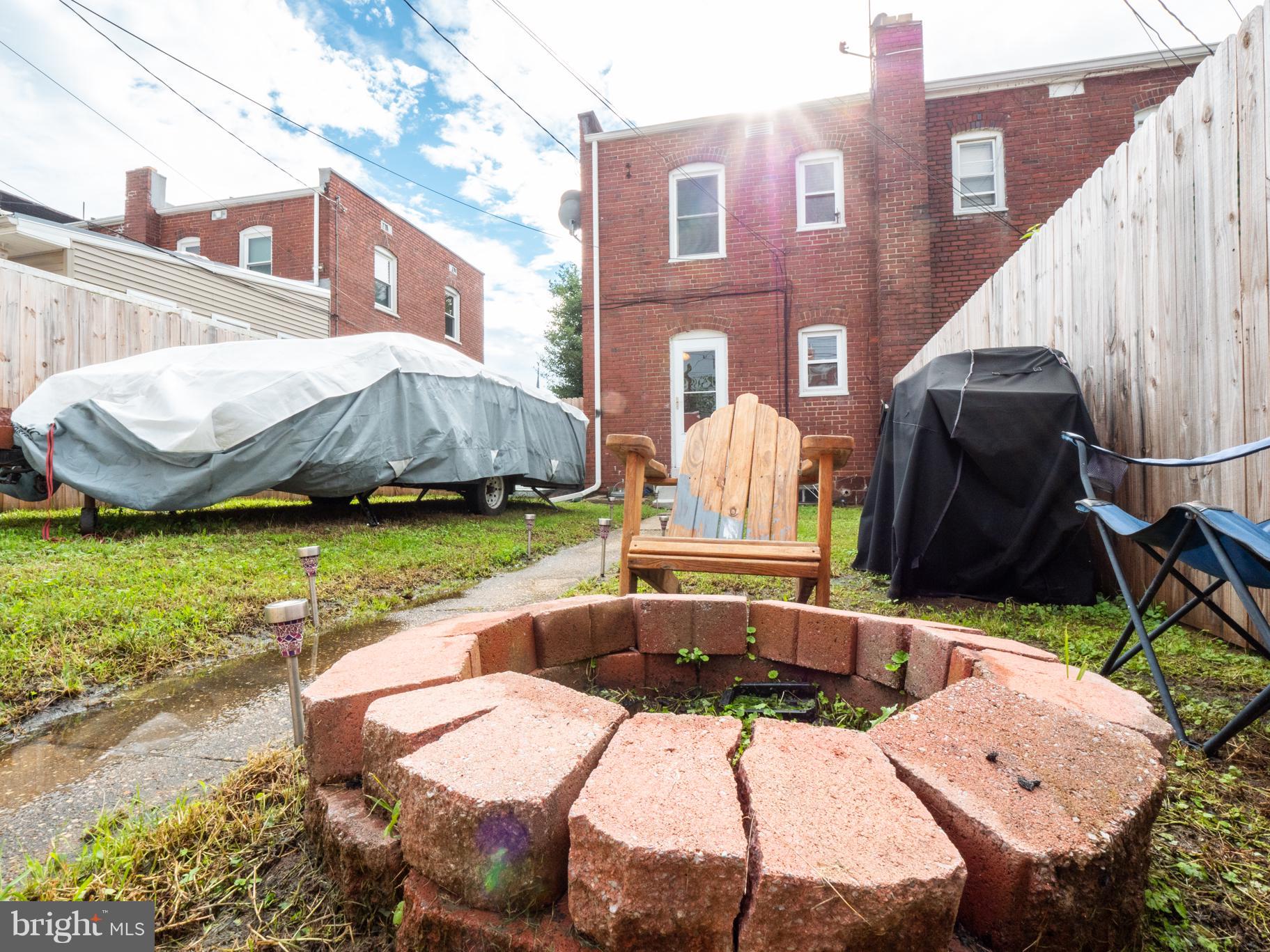 ARUNDEL VILLAGE - Residential