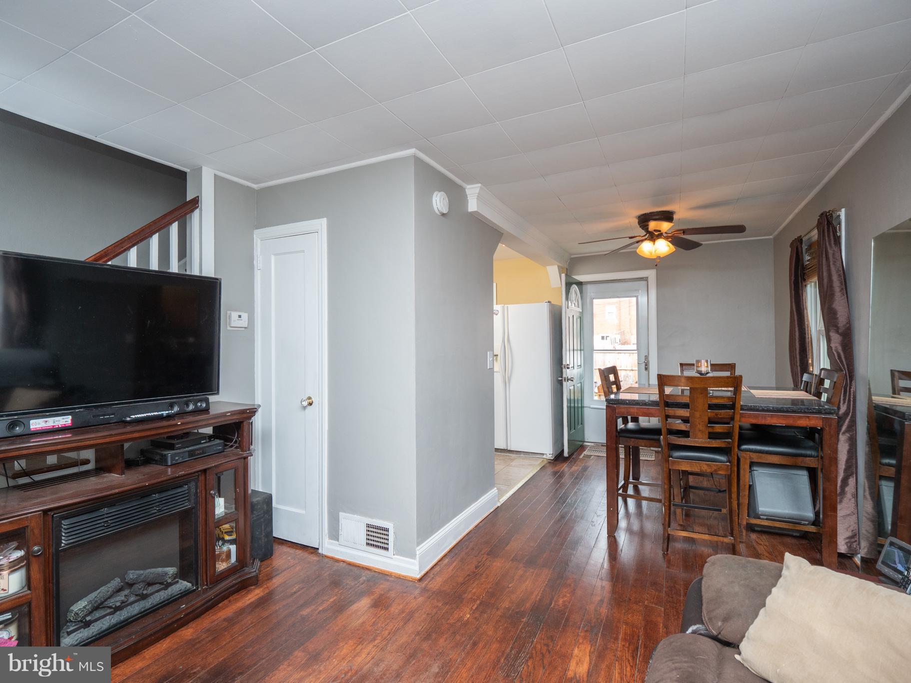 ARUNDEL VILLAGE - Residential