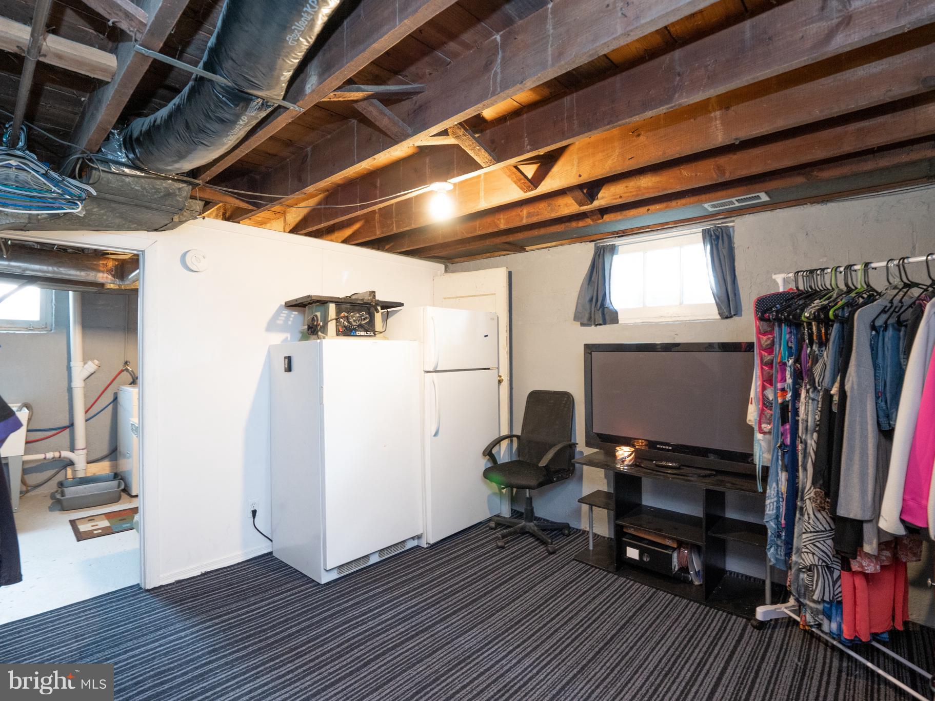 ARUNDEL VILLAGE - Residential