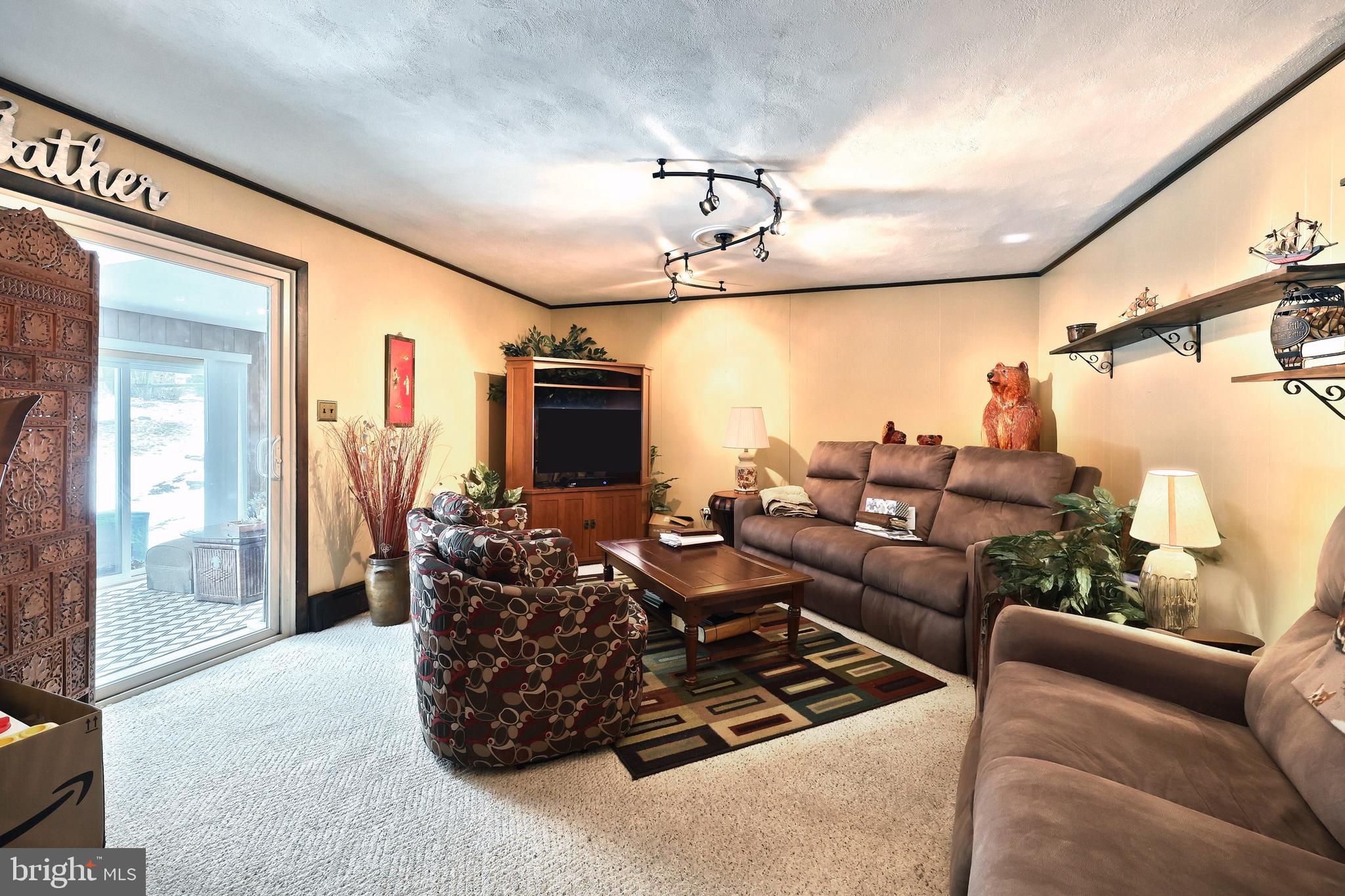 ARLINGTON PARK - Residential