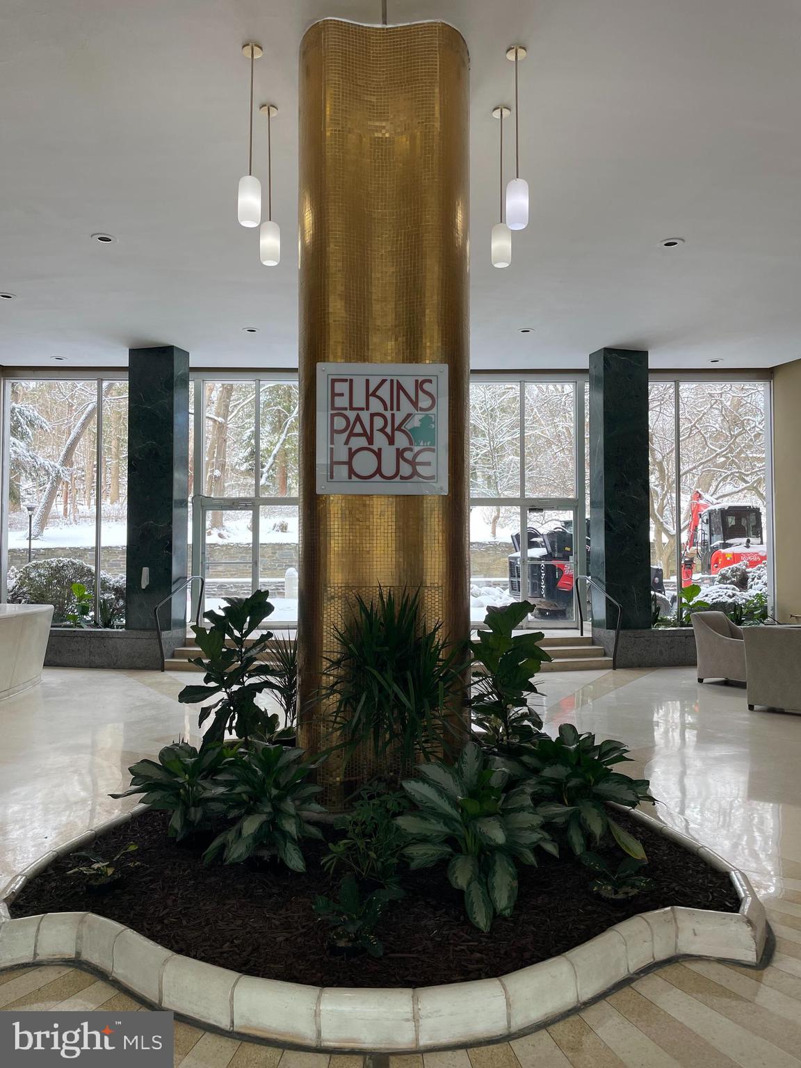 ELKINS PARK HOUSE - Residential