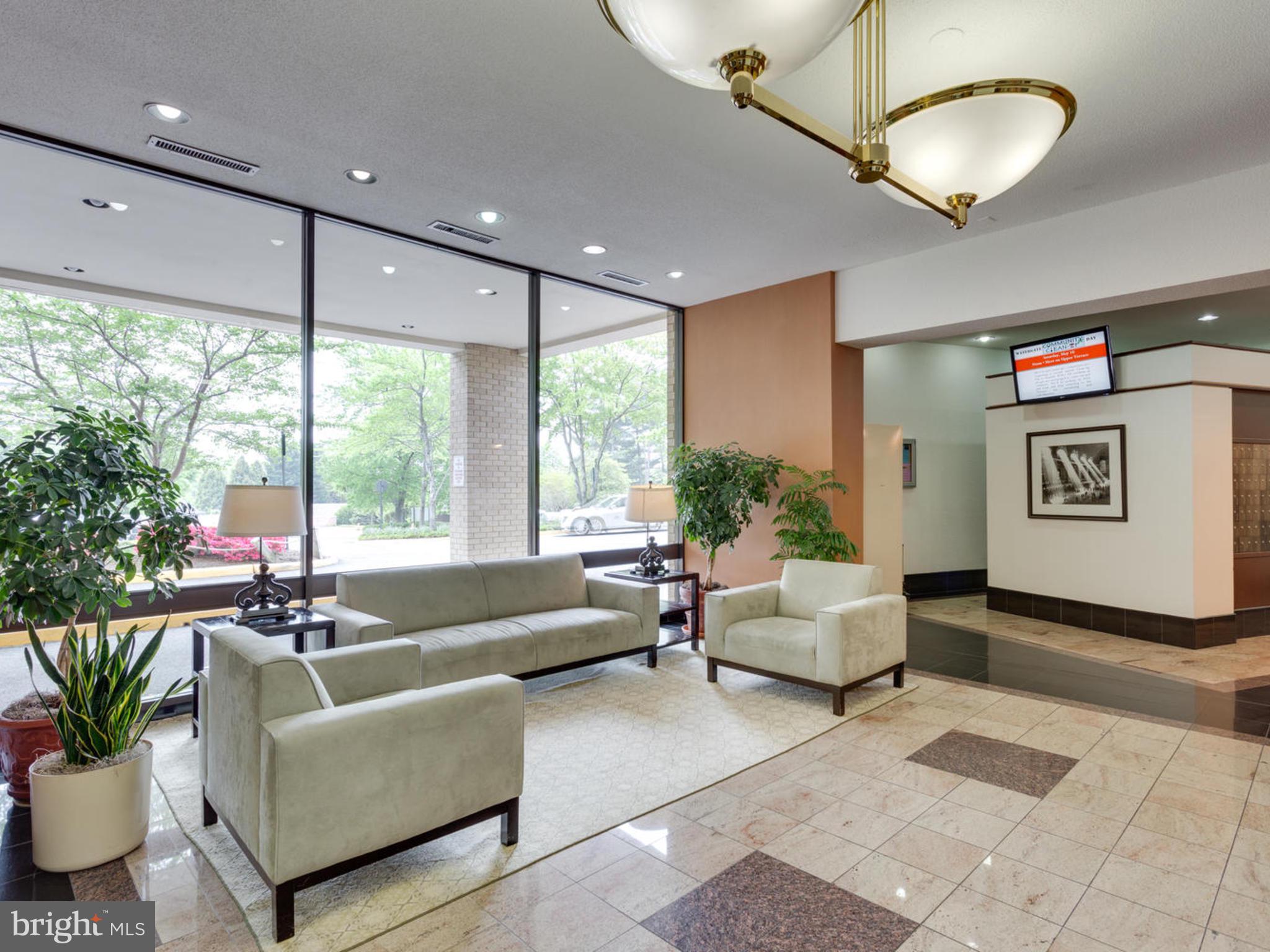 WATERGATE AT LANDMARK - Residential