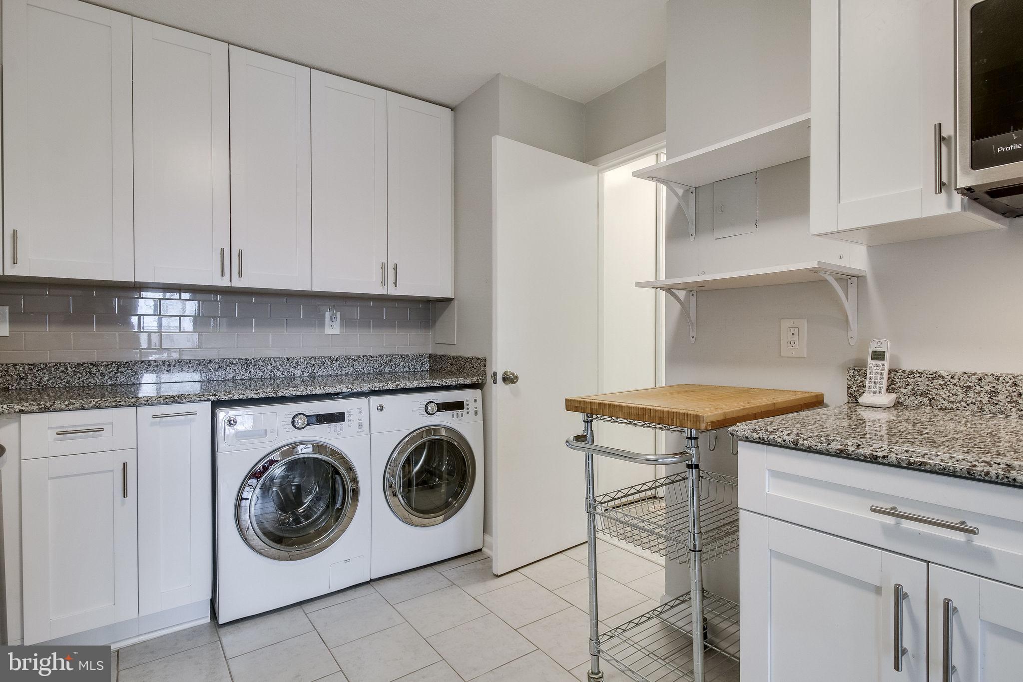 WATERGATE AT LANDMARK - Residential