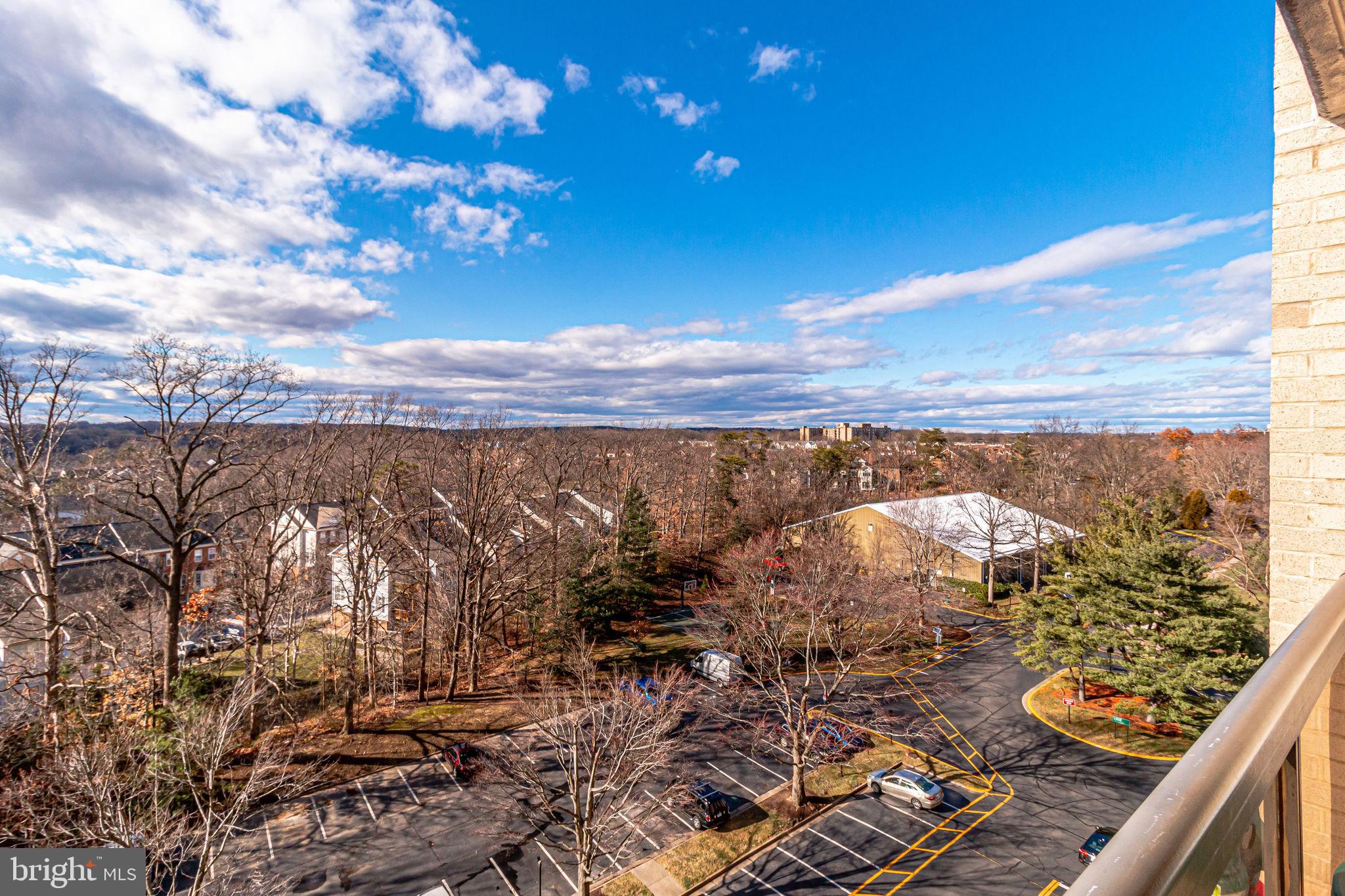 WATERGATE AT LANDMARK - Residential