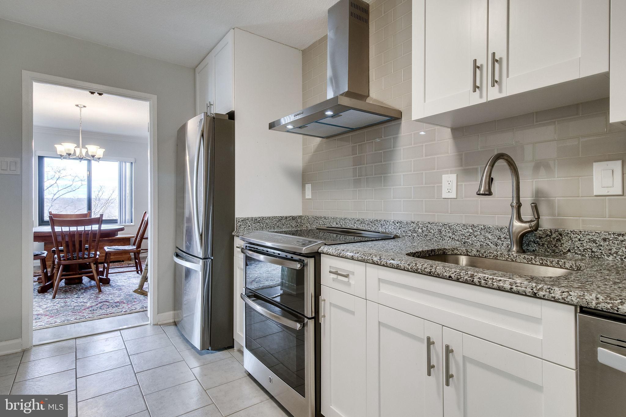 WATERGATE AT LANDMARK - Residential