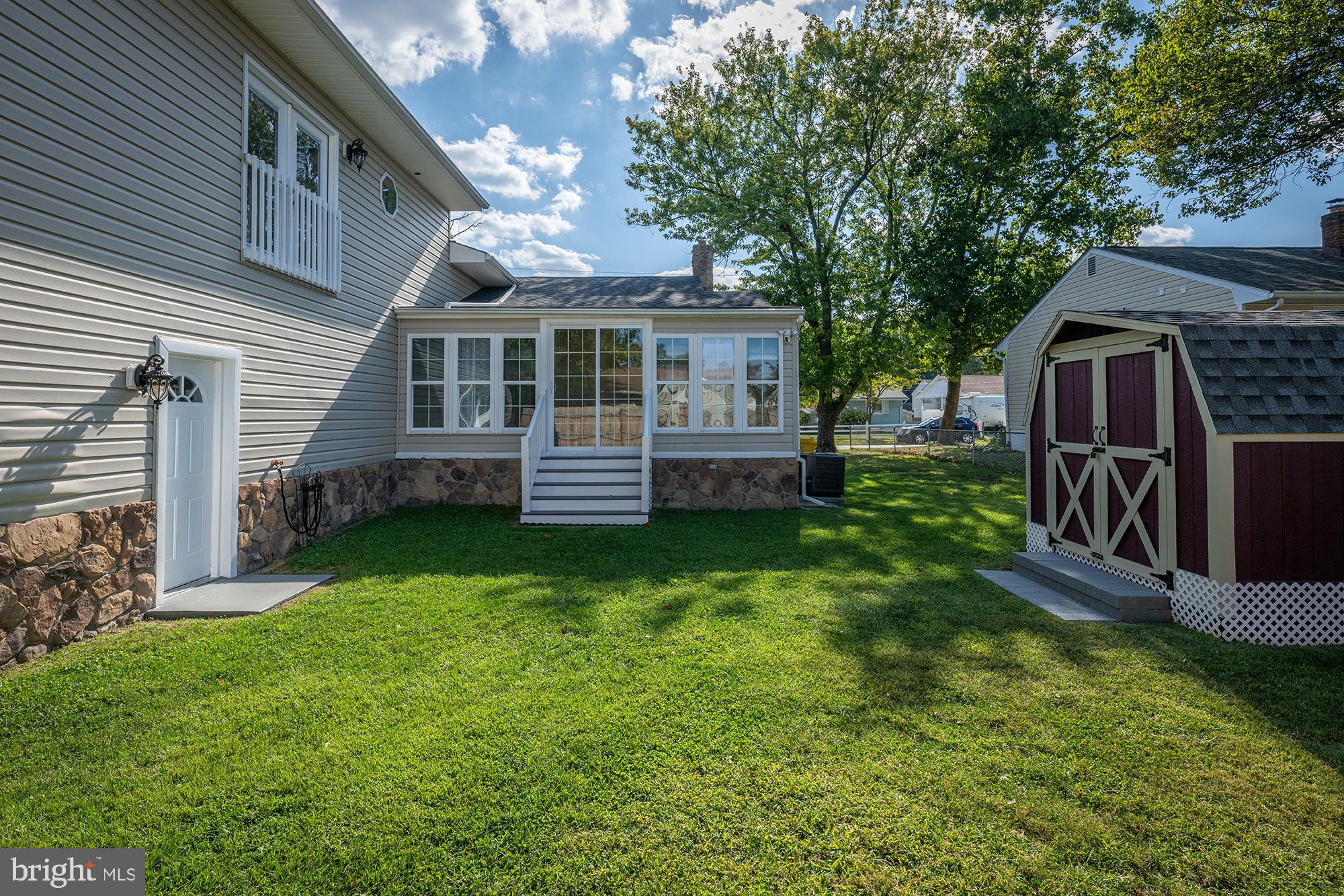 SUNSET BEACH - Residential