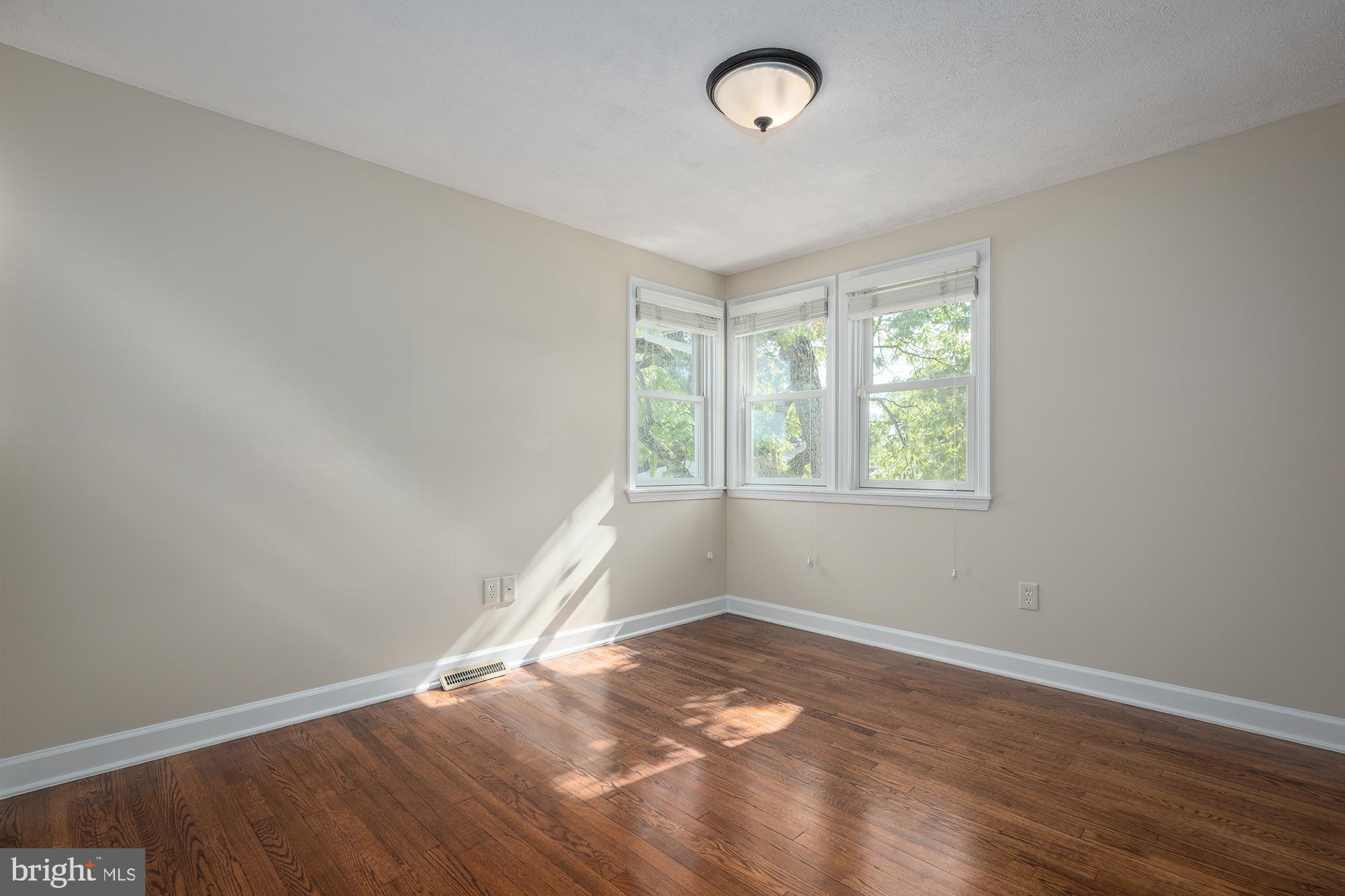 SUNSET BEACH - Residential