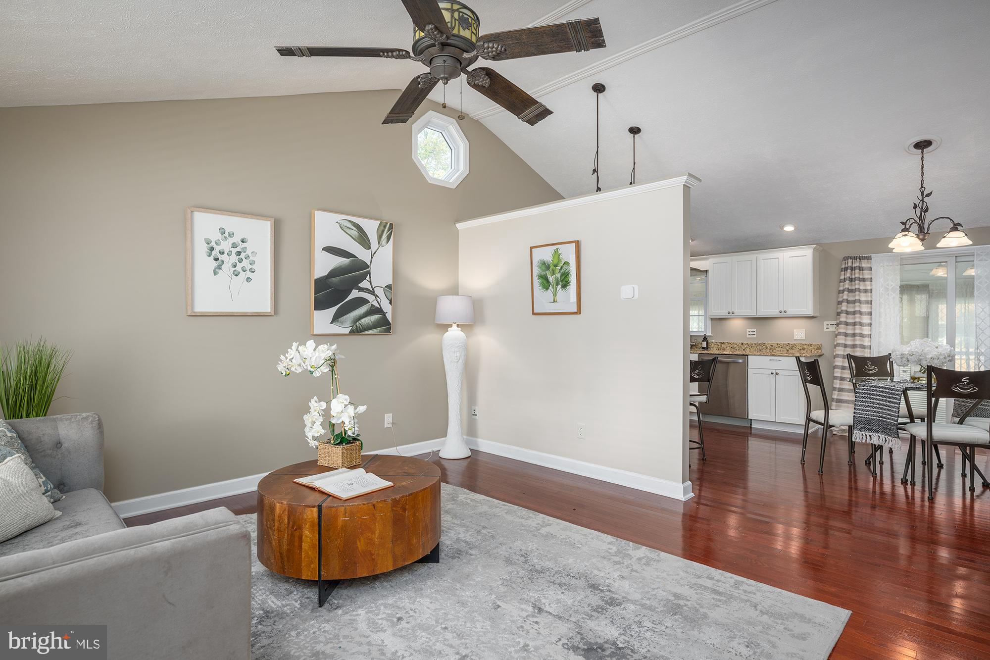 SUNSET BEACH - Residential