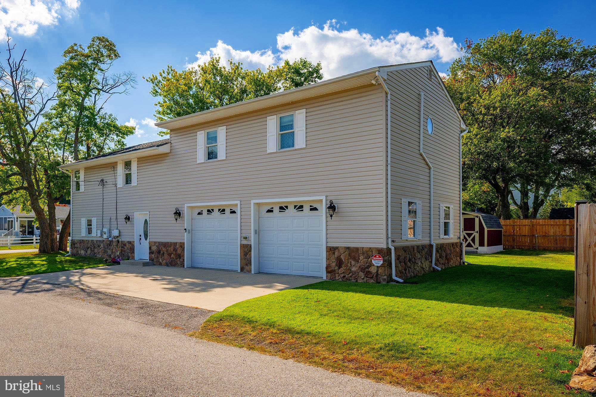 SUNSET BEACH - Residential