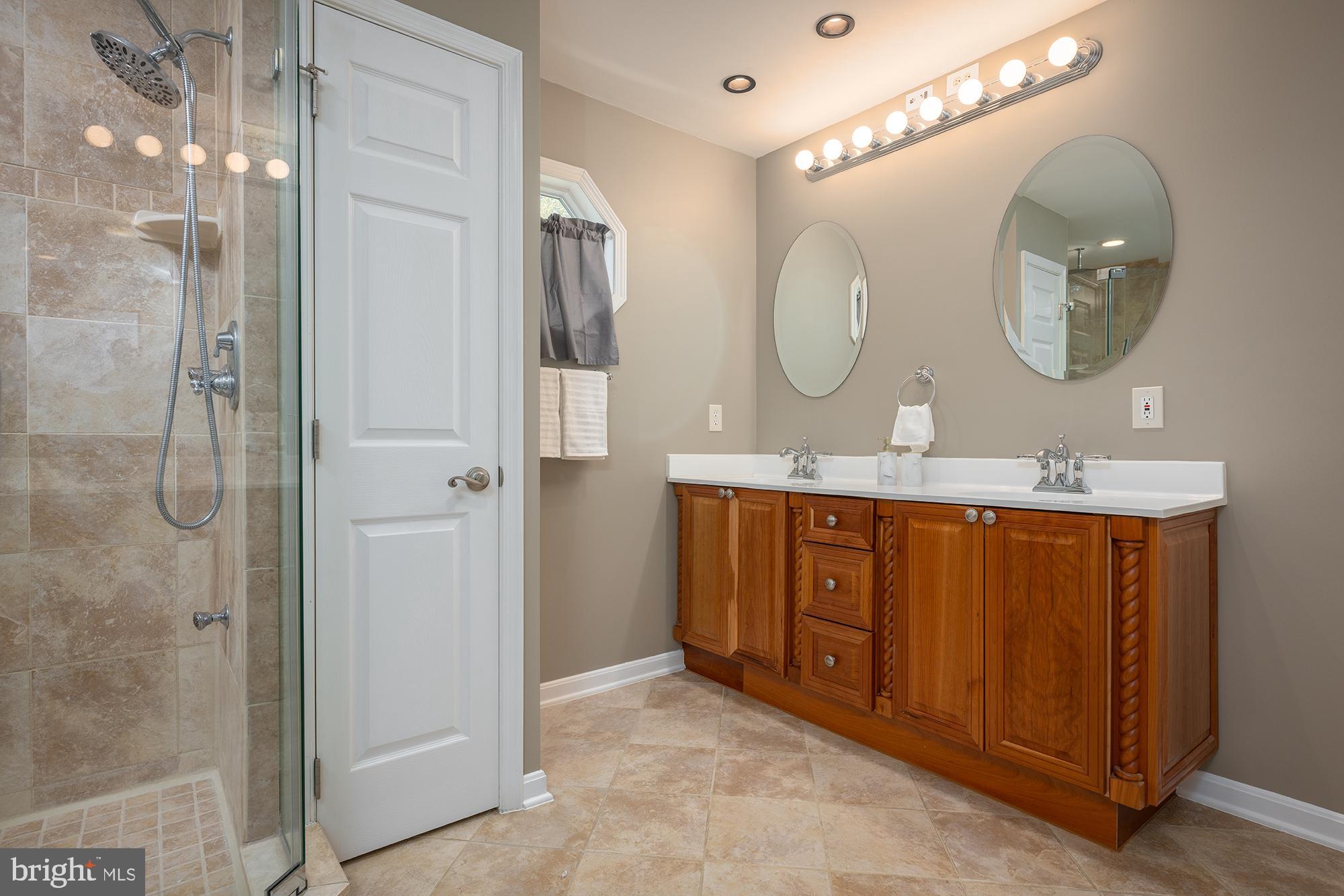 SUNSET BEACH - Residential