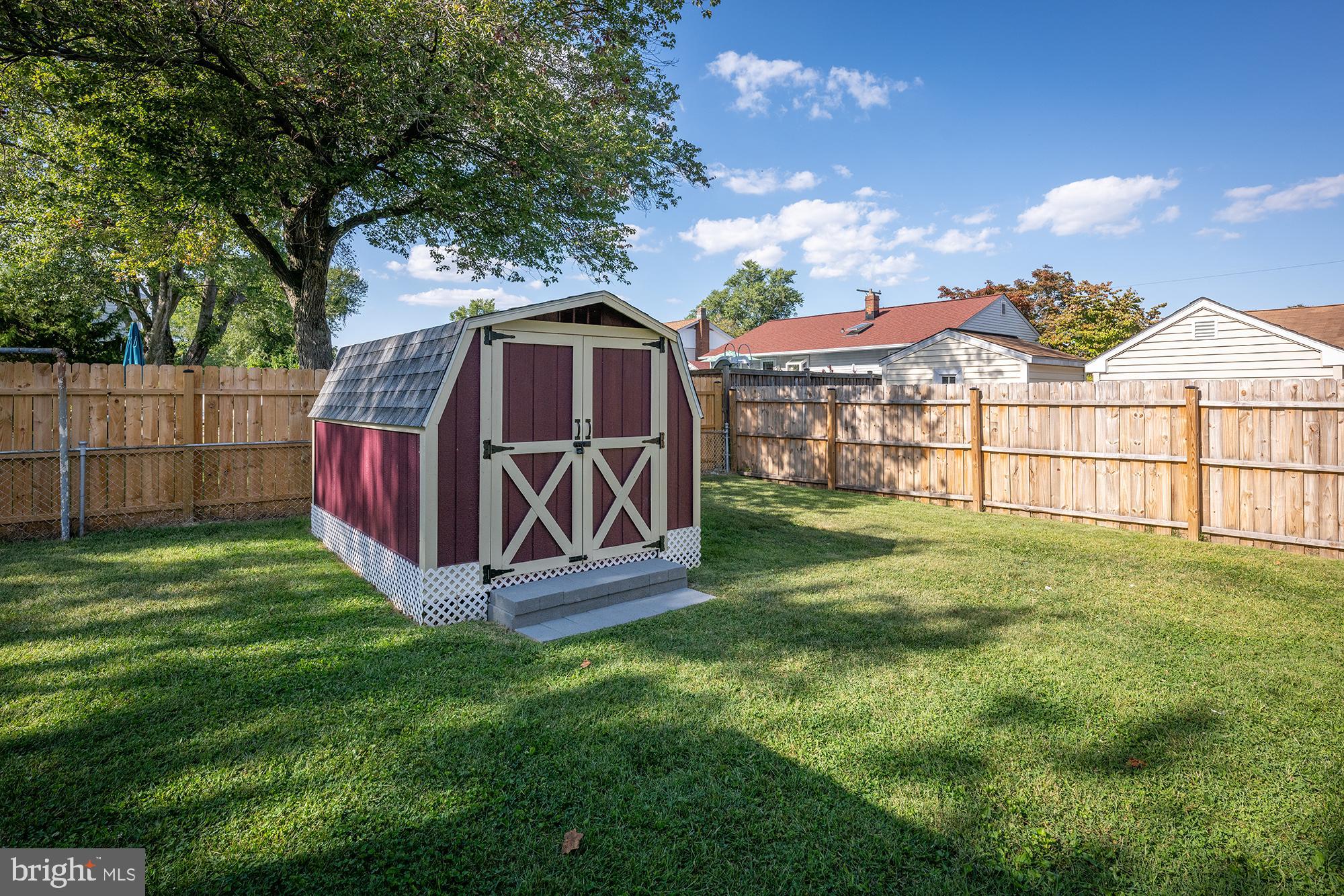 SUNSET BEACH - Residential