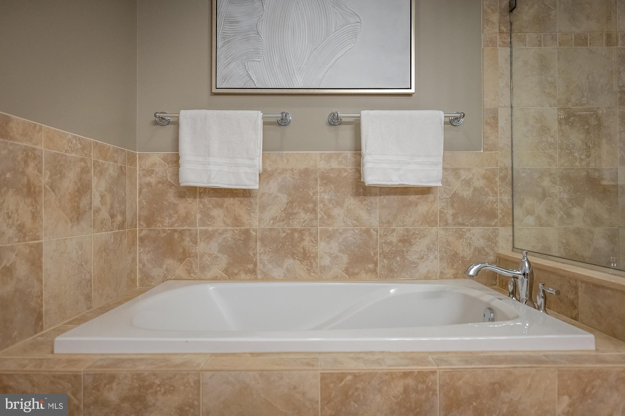 SUNSET BEACH - Residential