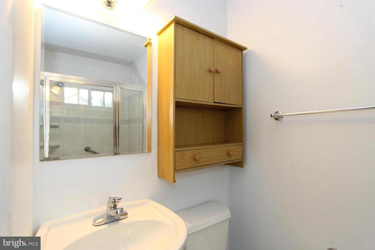 PIMMIT HILLS - Residential