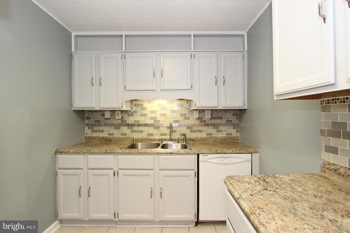 PIMMIT HILLS - Residential