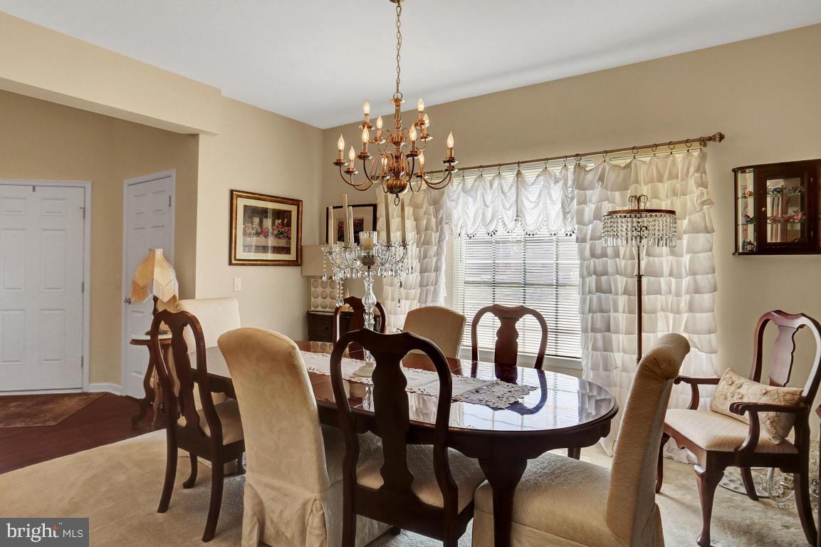 FOUR SEASONS AT ELM TREE - Residential
