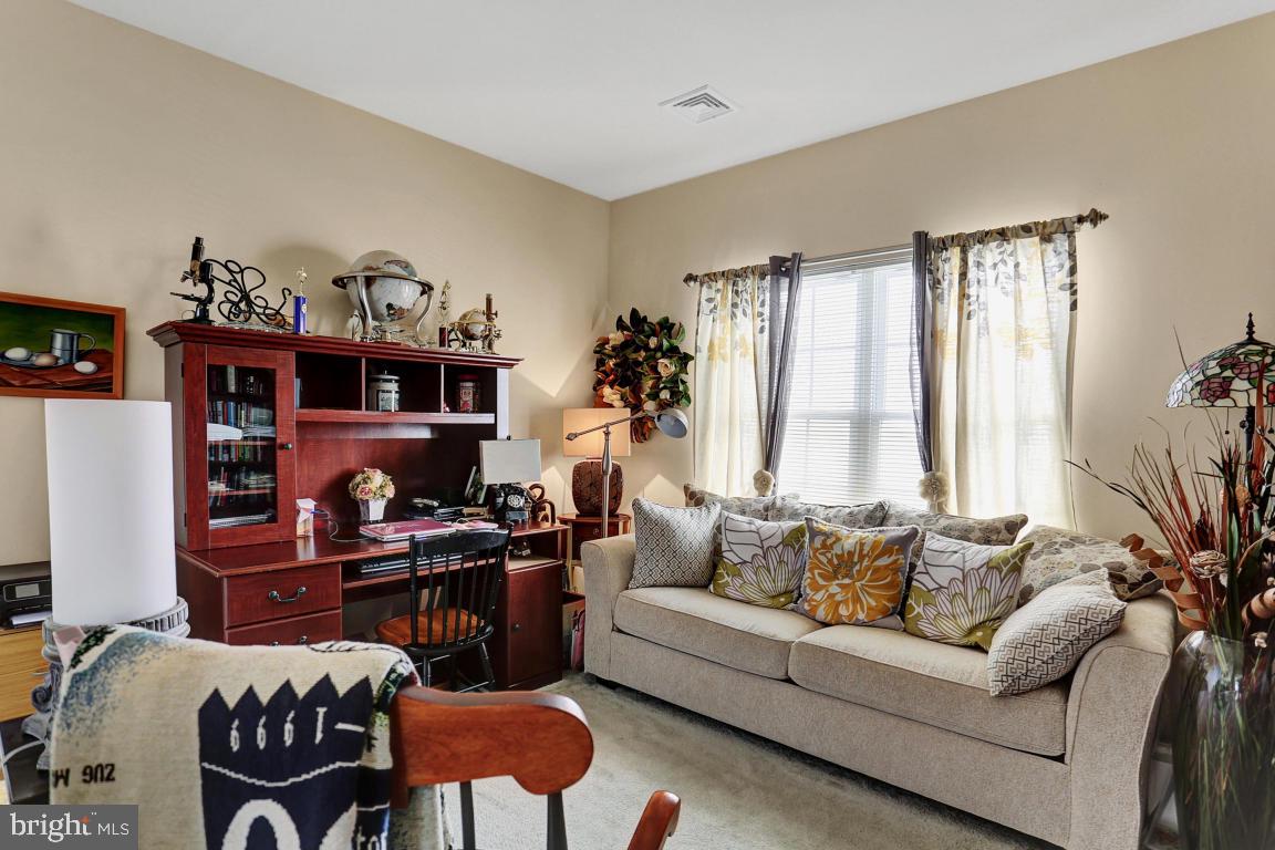 FOUR SEASONS AT ELM TREE - Residential