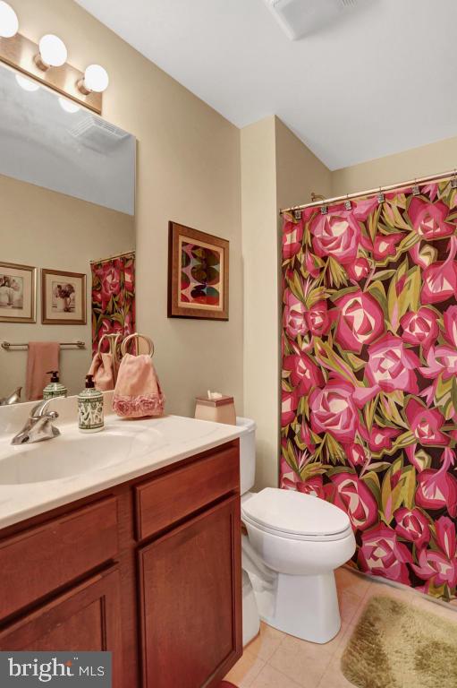 FOUR SEASONS AT ELM TREE - Residential