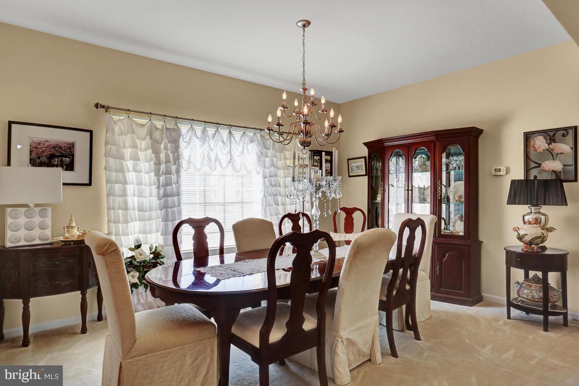 FOUR SEASONS AT ELM TREE - Residential