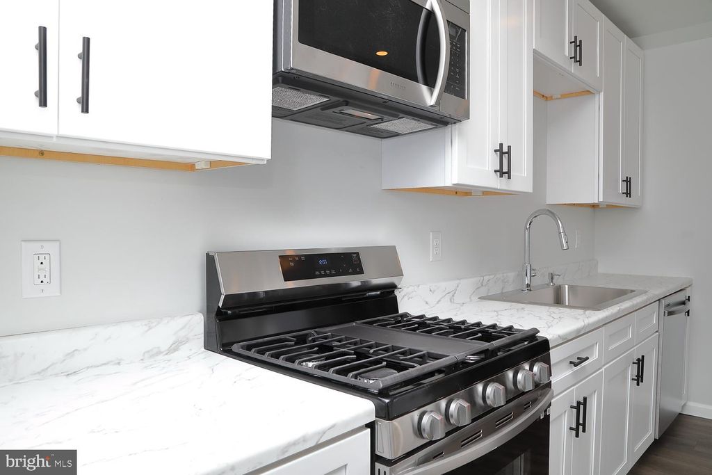 Photo of 318 MILL ST, LANCASTER, PA 17603 (MLS # PALA2039488)