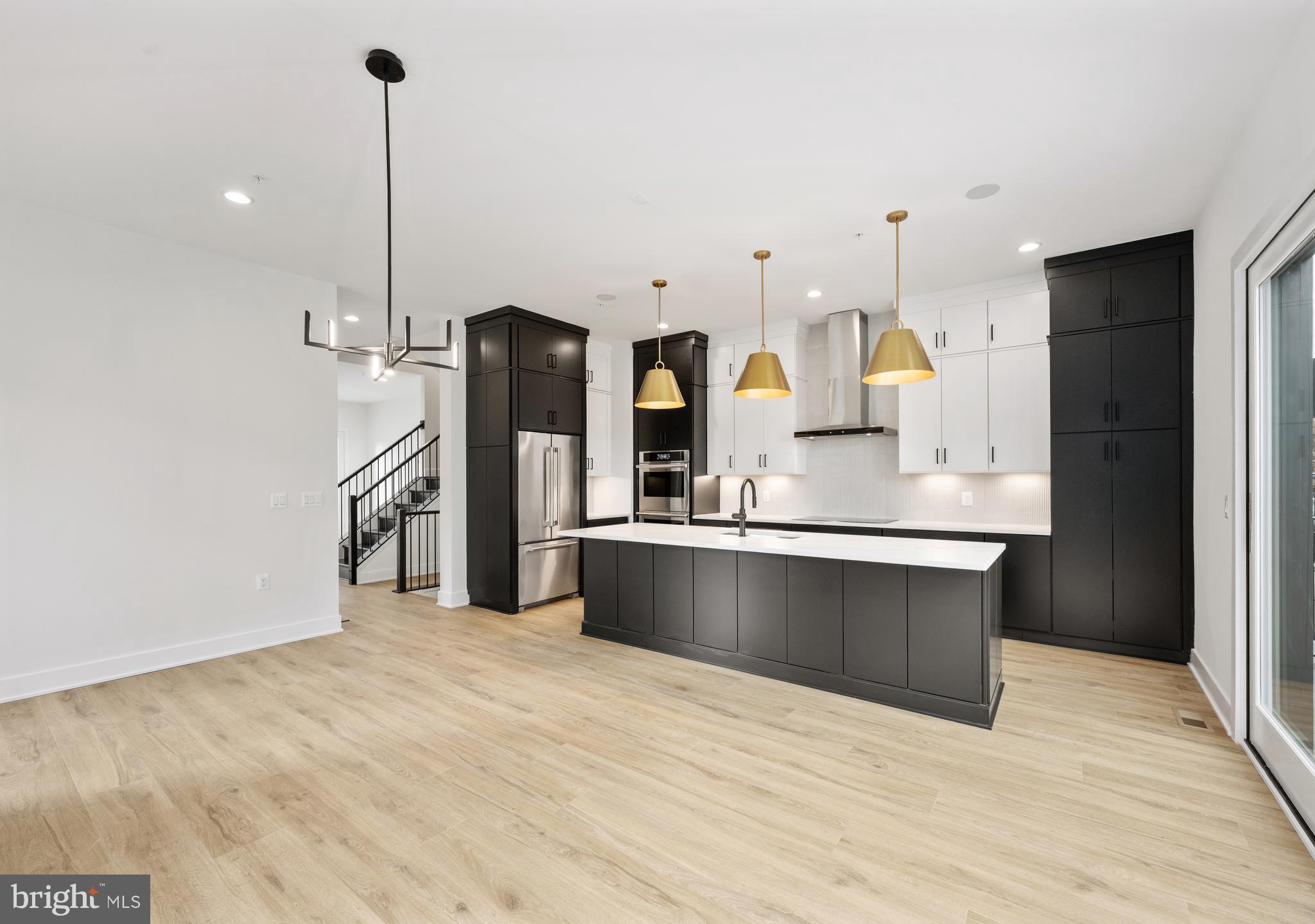 CHEVY CHASE CROSSING - Residential