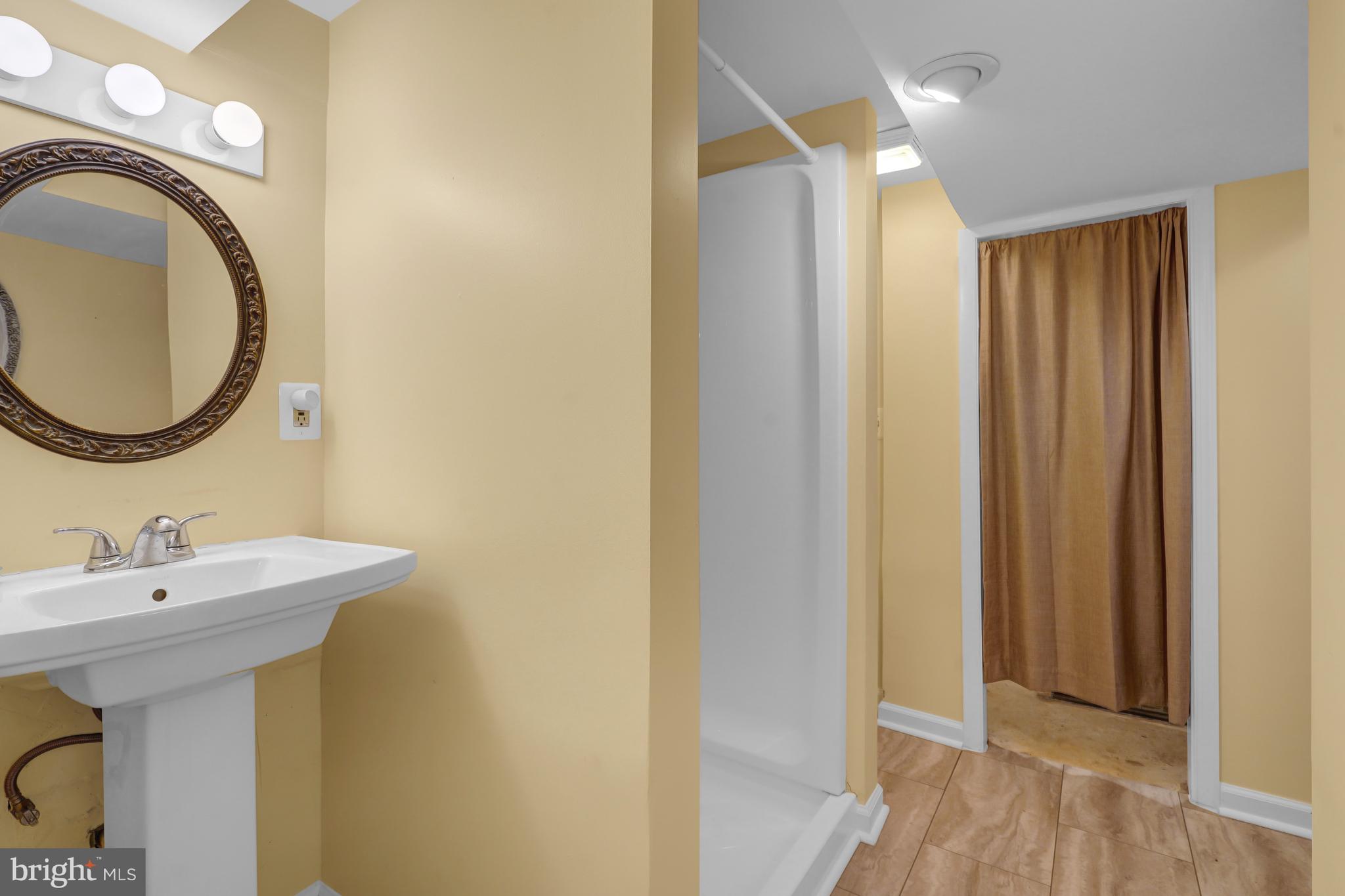 TAYLOR RUN - Residential