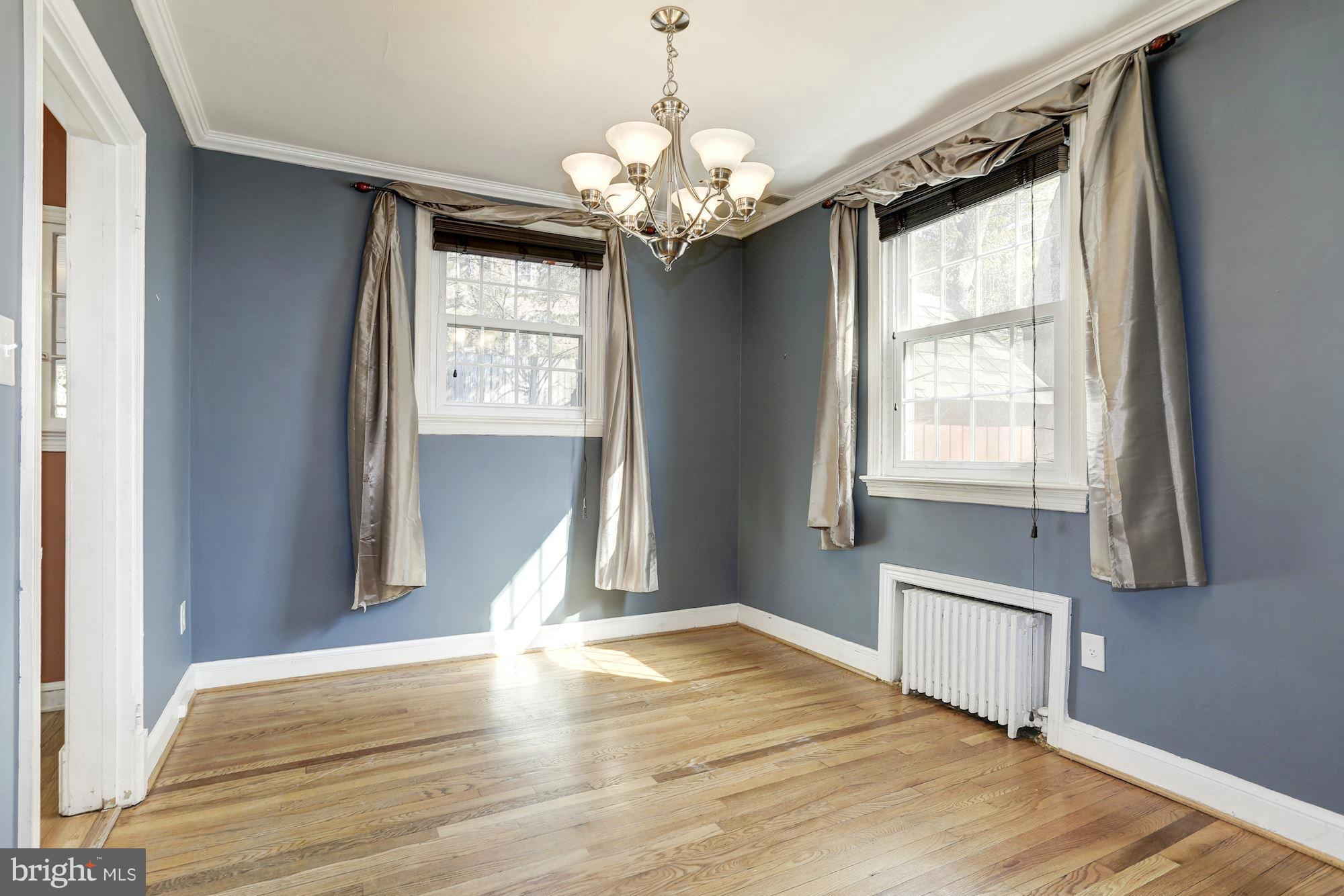 GLEBE MANOR - Residential Lease