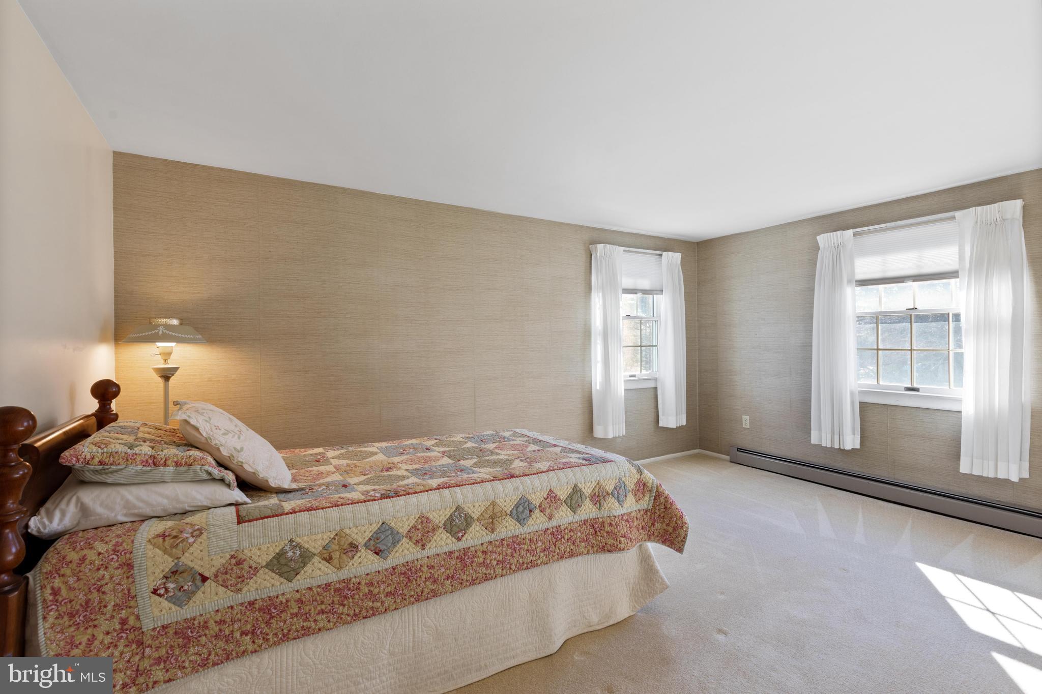 HARLEYSVILLE - Residential