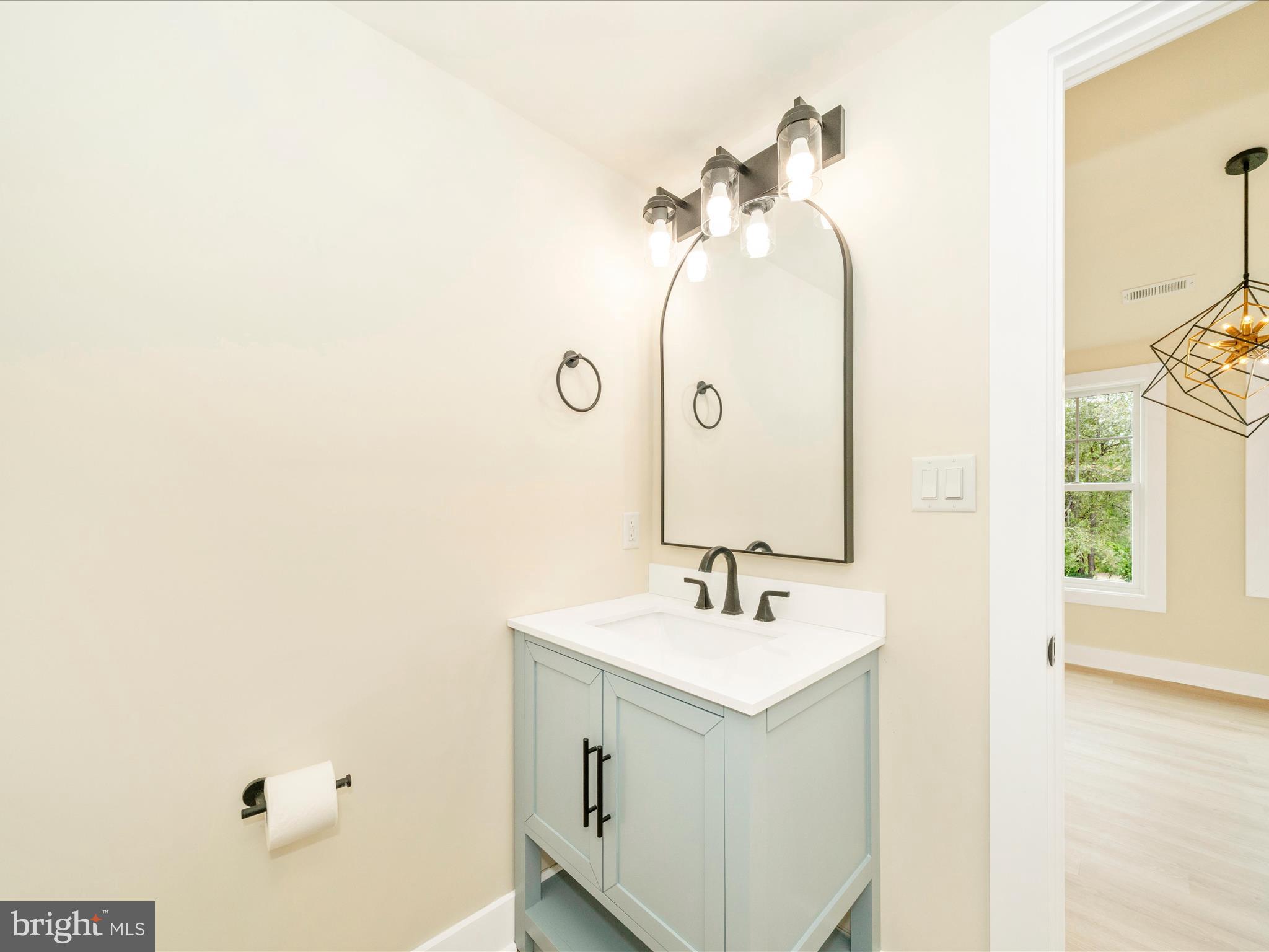 NEW WINDSOR - Residential