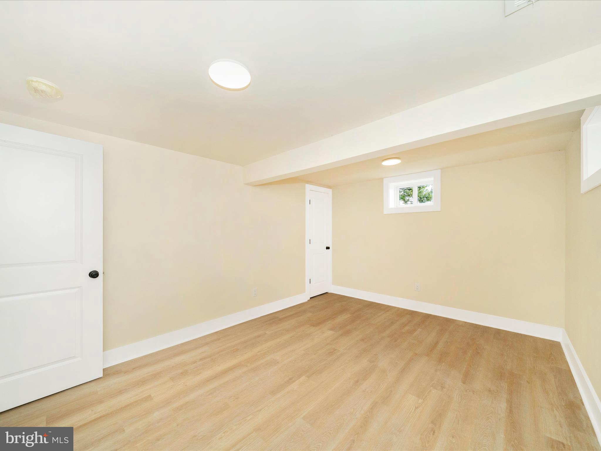 NEW WINDSOR - Residential