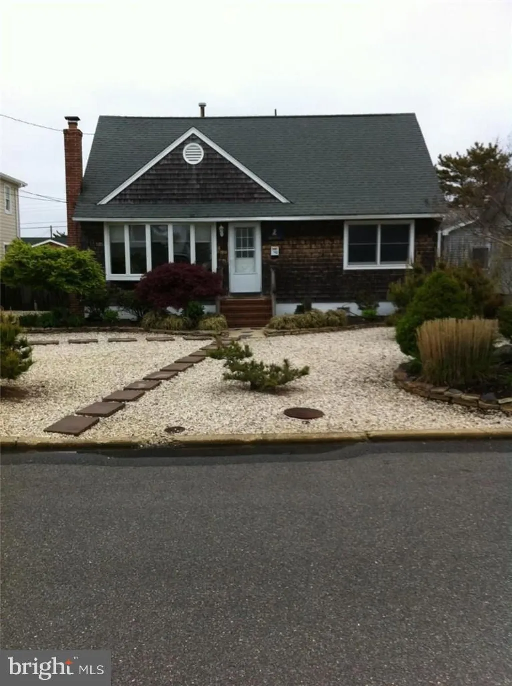 351 4th Street, Ship Bottom, NJ 08008