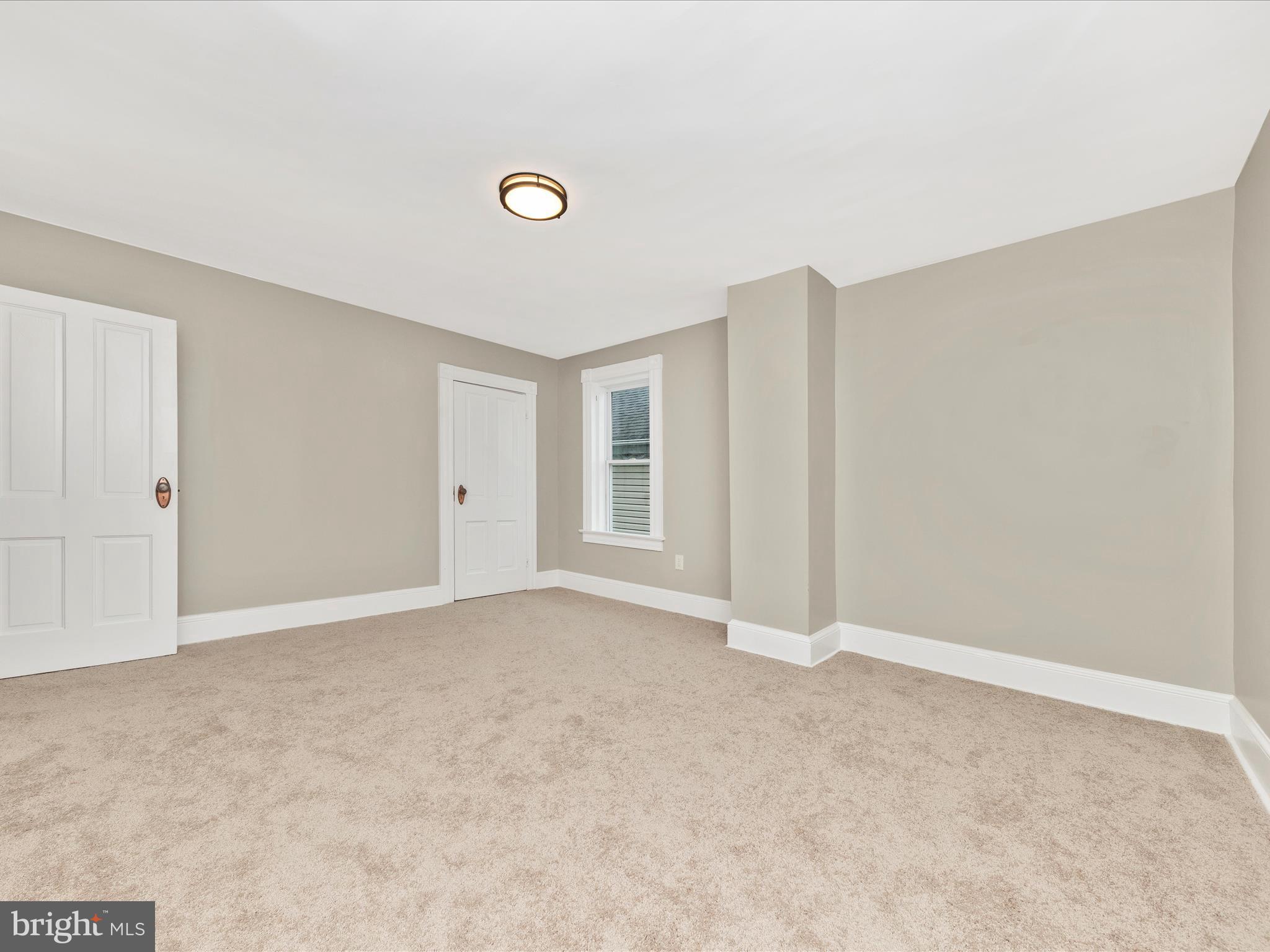 DOWNTOWN BRUNSWICK - Residential