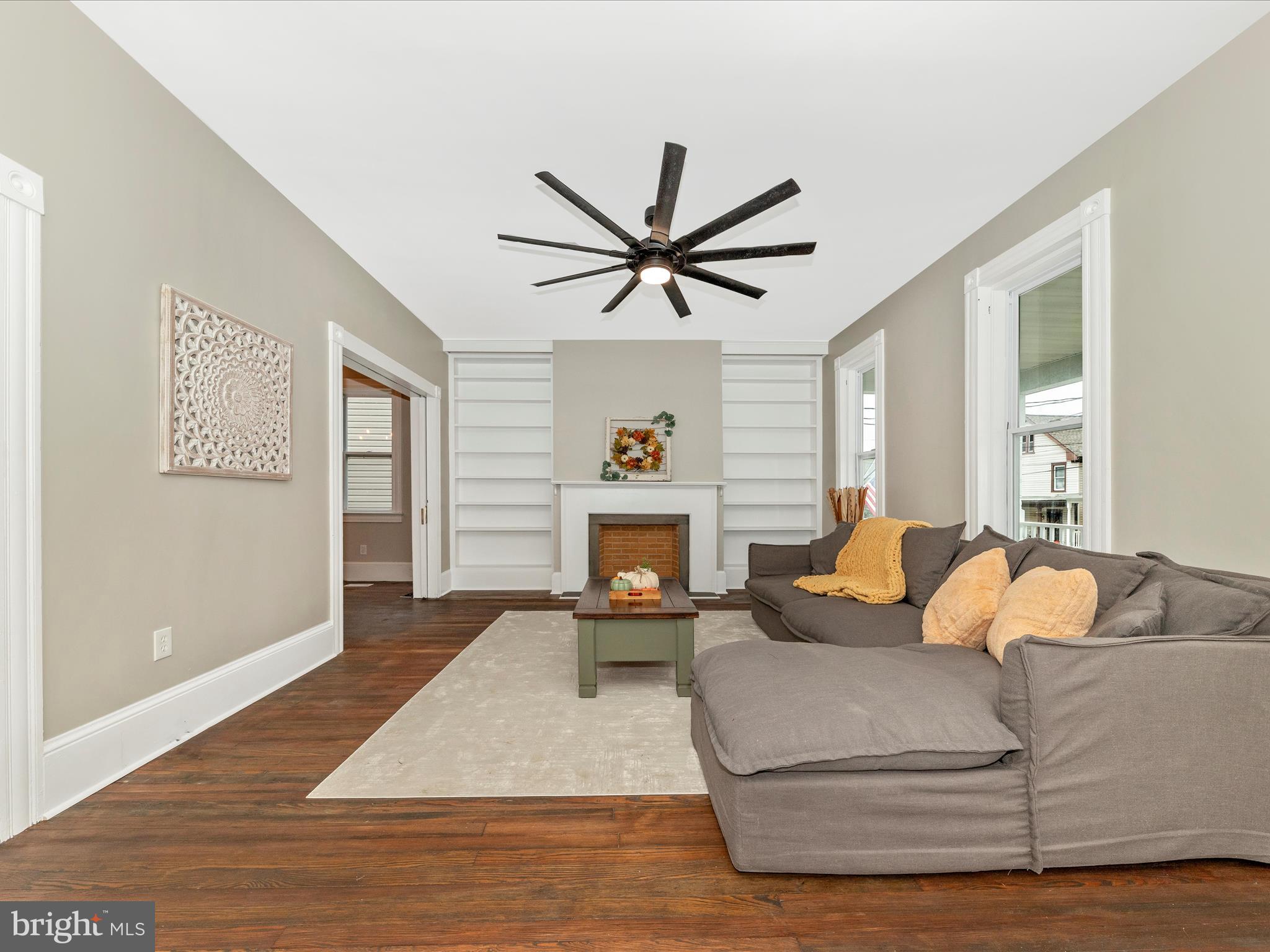 DOWNTOWN BRUNSWICK - Residential