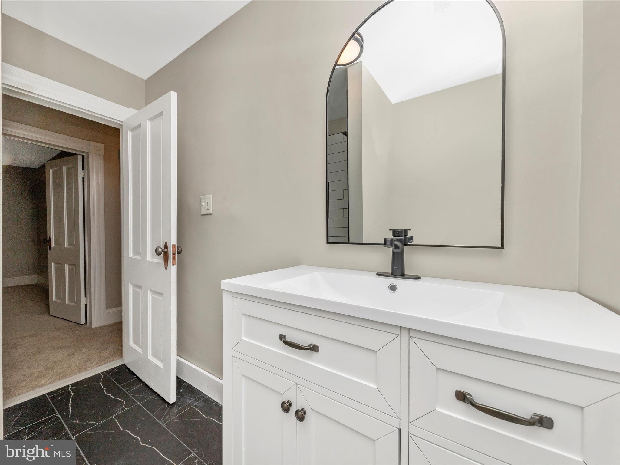 DOWNTOWN BRUNSWICK - Residential