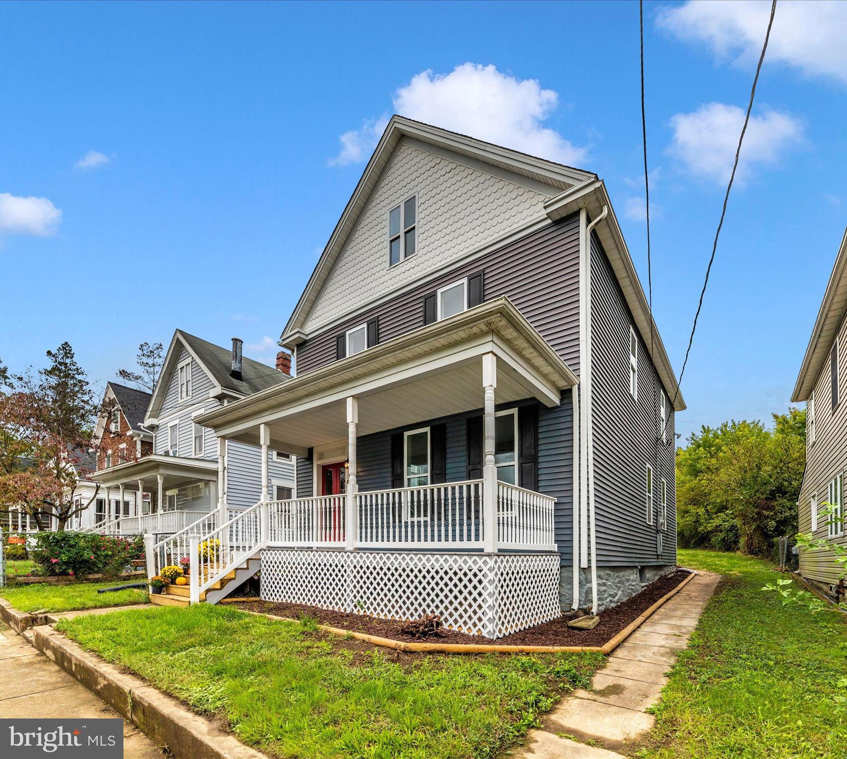 DOWNTOWN BRUNSWICK - Residential