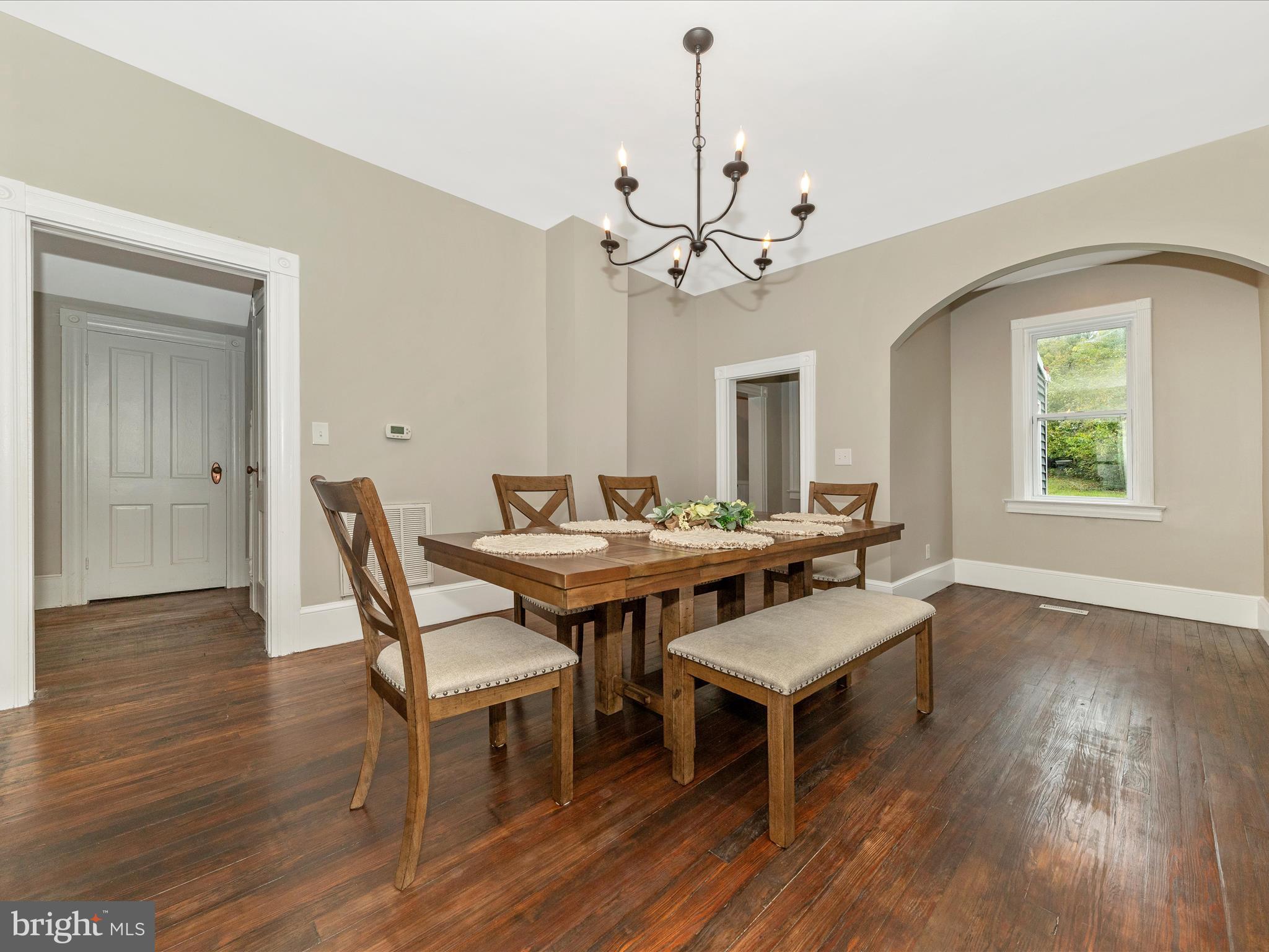 DOWNTOWN BRUNSWICK - Residential