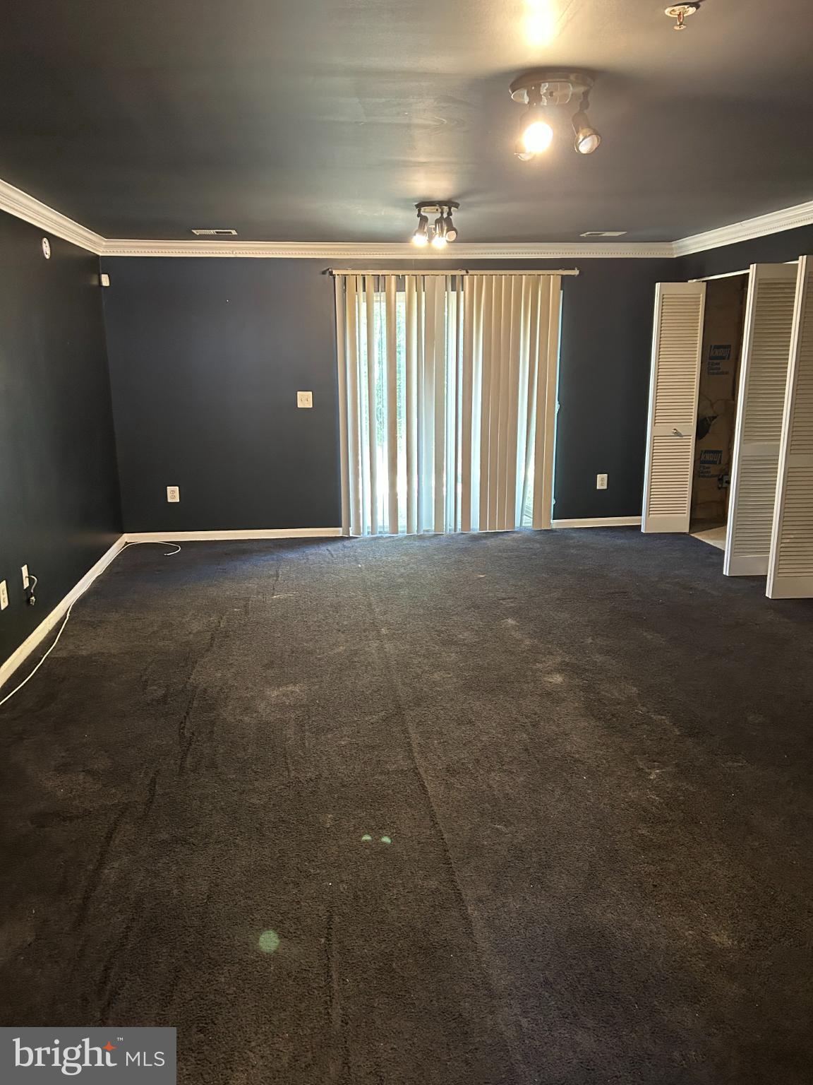 HUNTINGTON - Residential