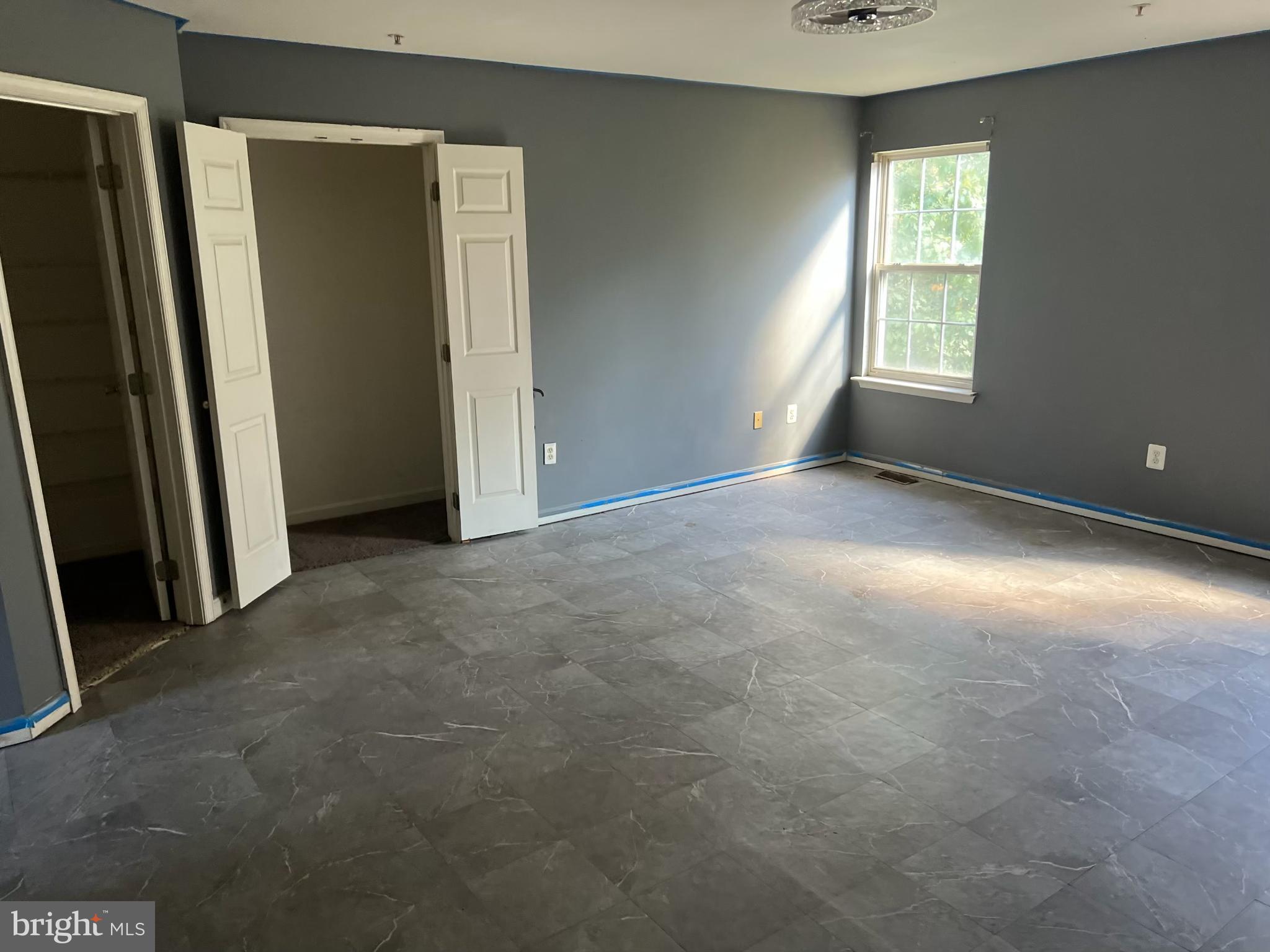 3710 MIDLOTHIAN PLACE