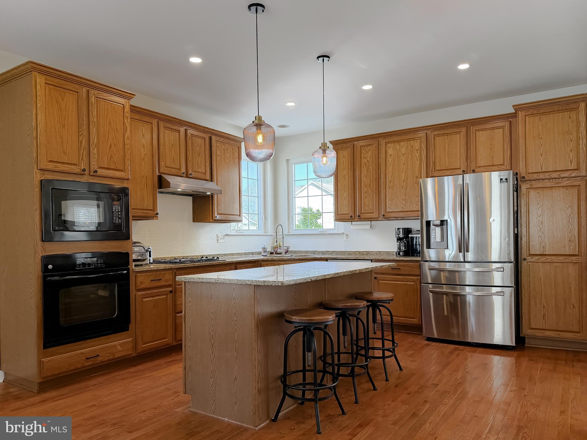 LEONARDS GRANT - Residential