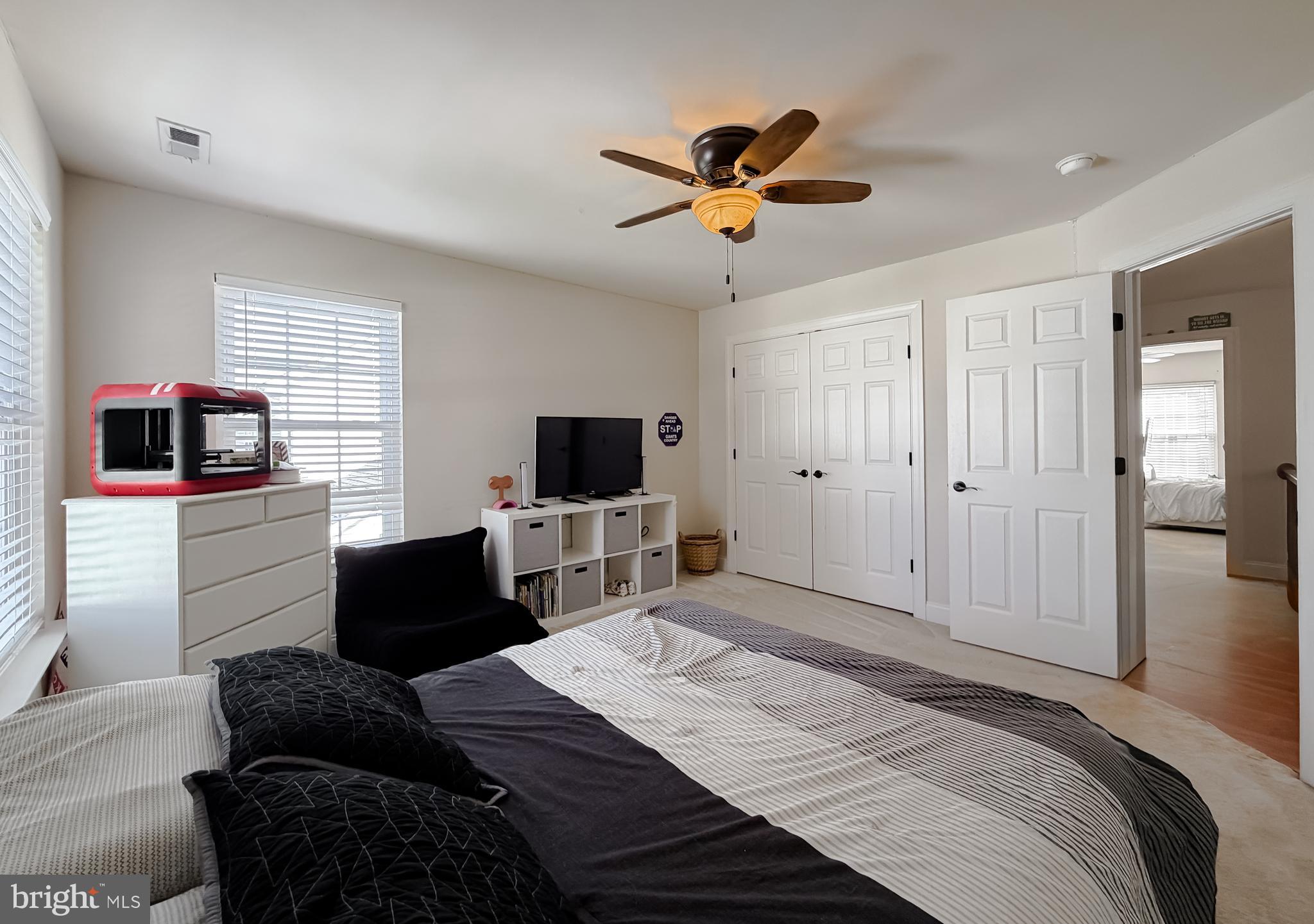 LEONARDS GRANT - Residential