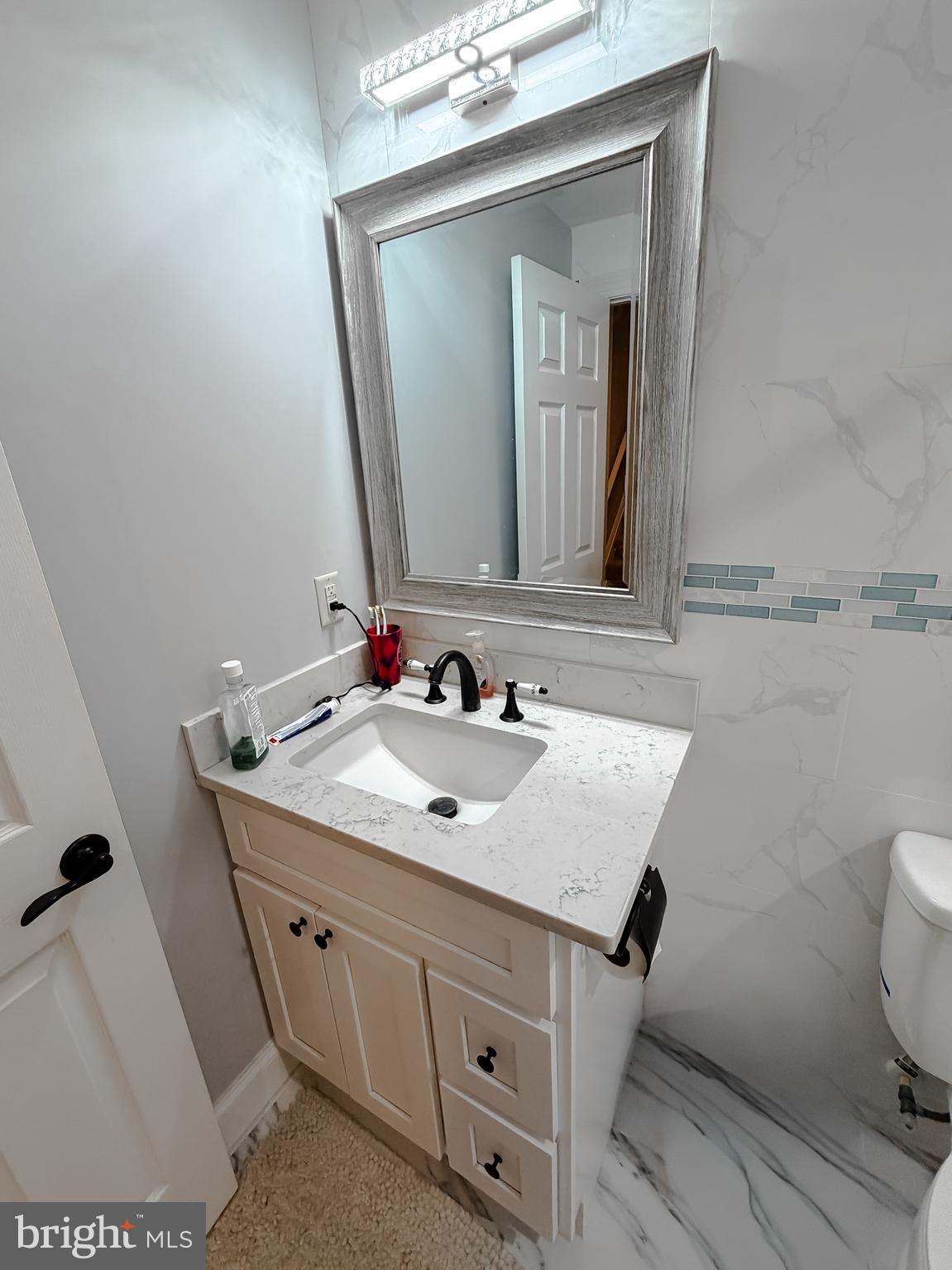 LEONARDS GRANT - Residential