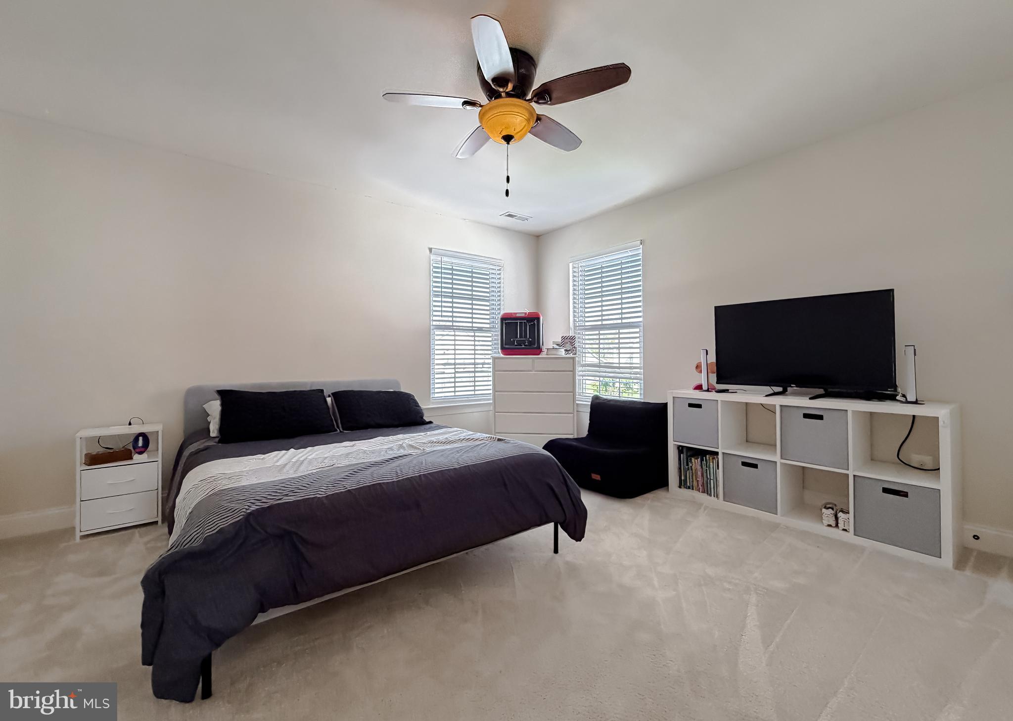 LEONARDS GRANT - Residential