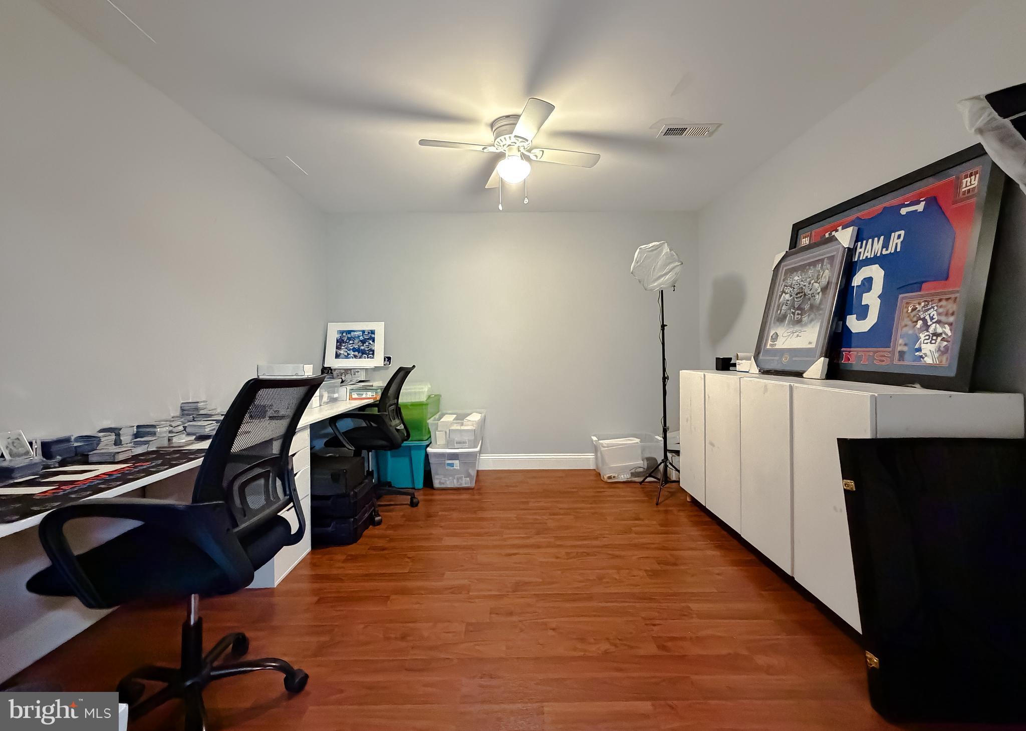 LEONARDS GRANT - Residential