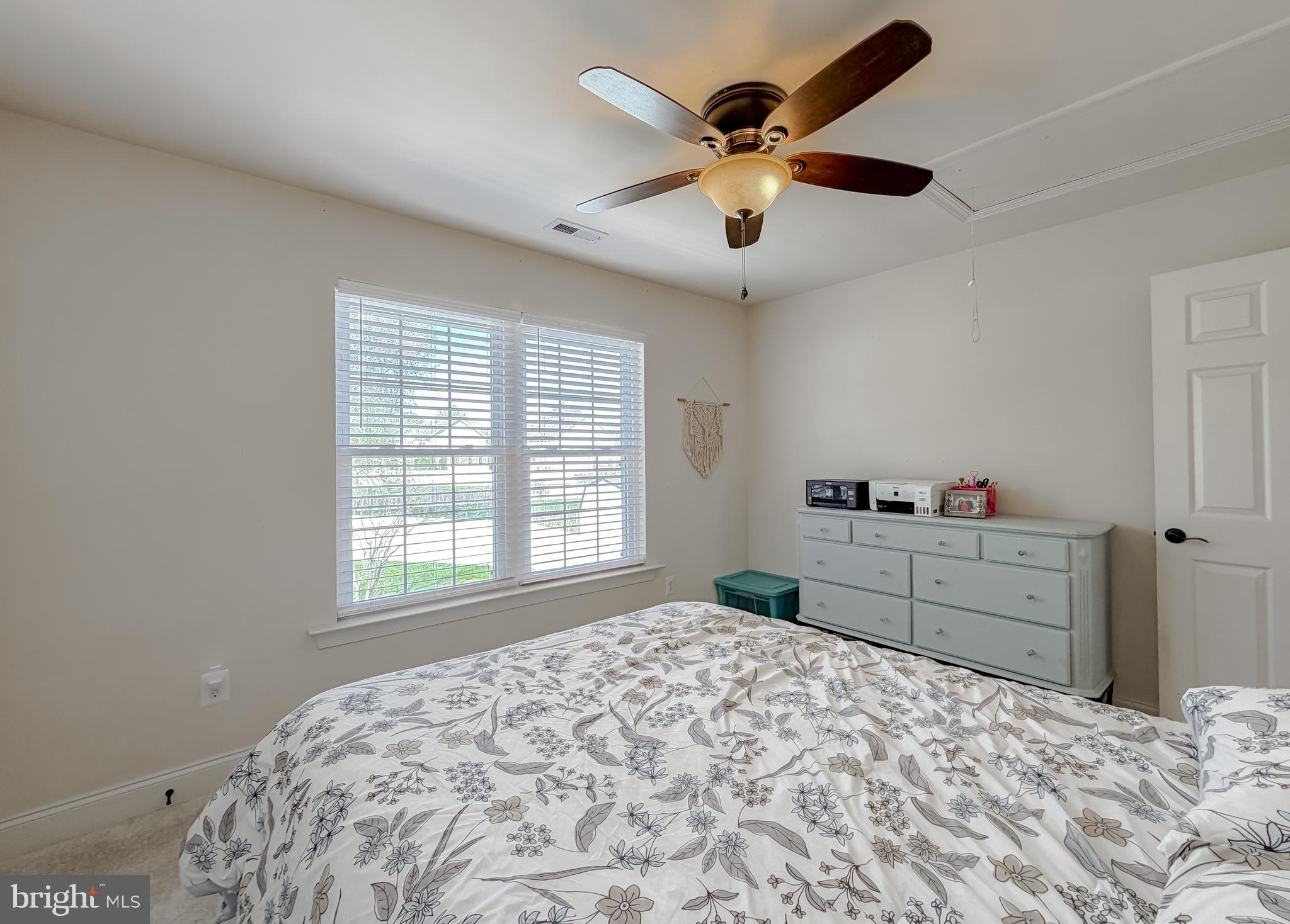 LEONARDS GRANT - Residential