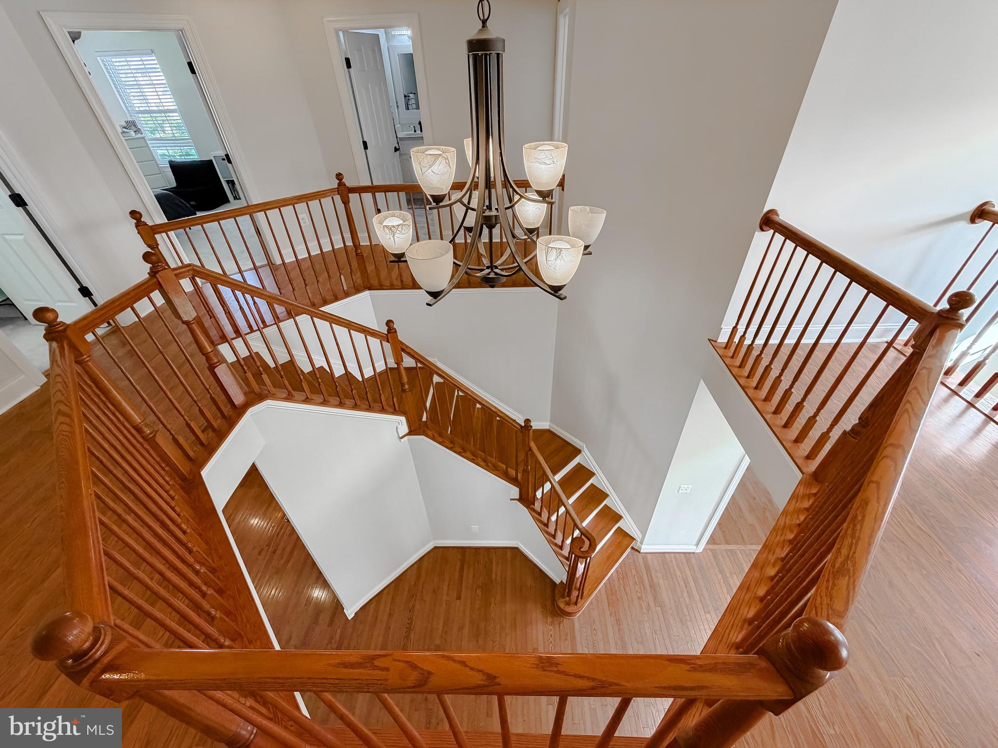 LEONARDS GRANT - Residential