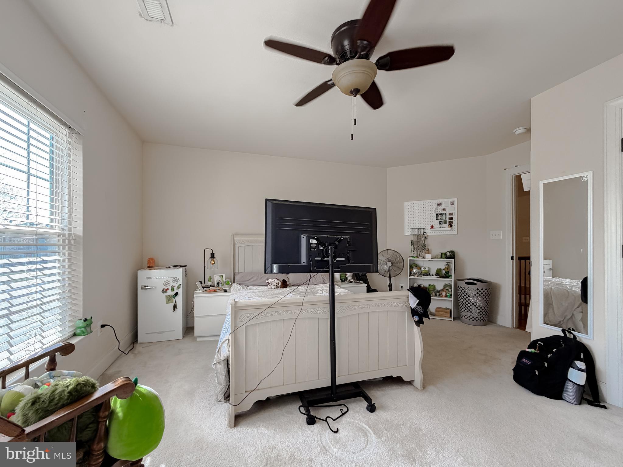 LEONARDS GRANT - Residential