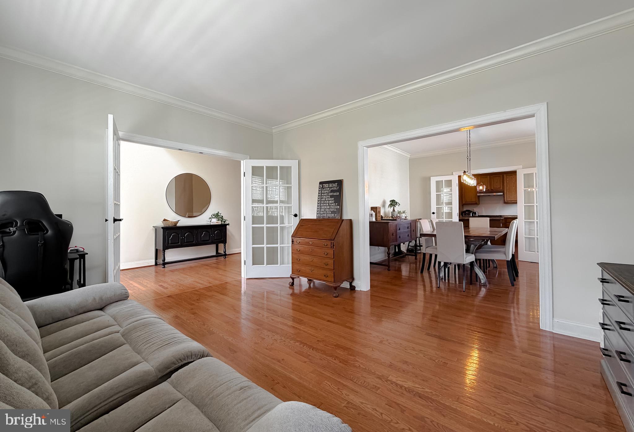 LEONARDS GRANT - Residential